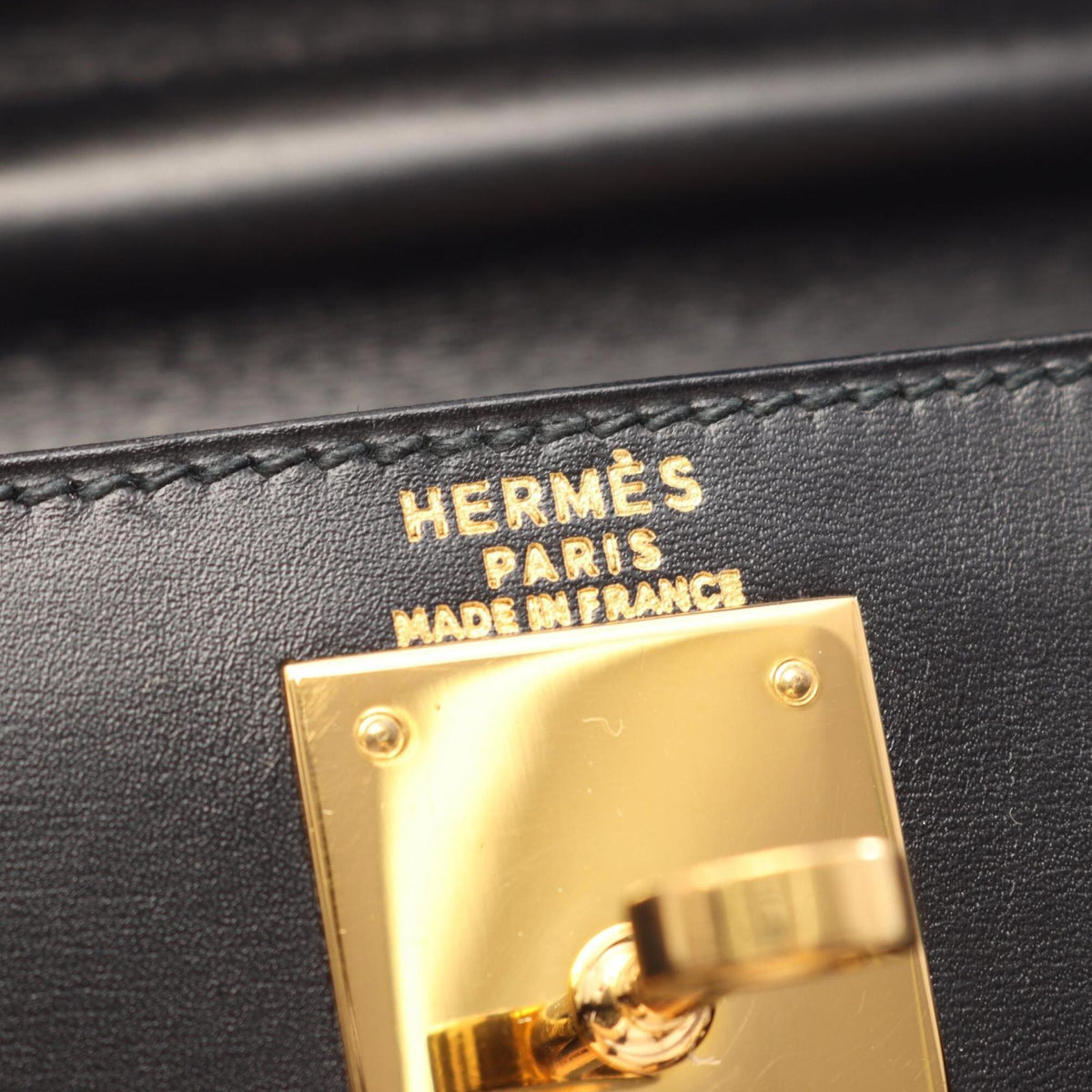 Hermes Black Box Calf Leather Handbag (Pre-Owned)
