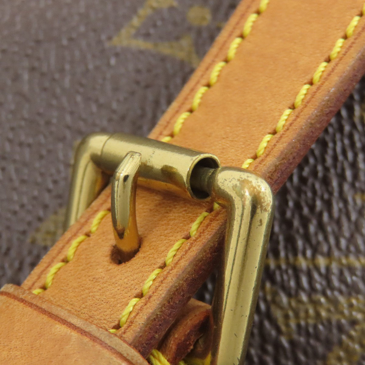 Louis Vuitton Monogram Monogram Canvas Shoulder Bag (Pre-Owned)