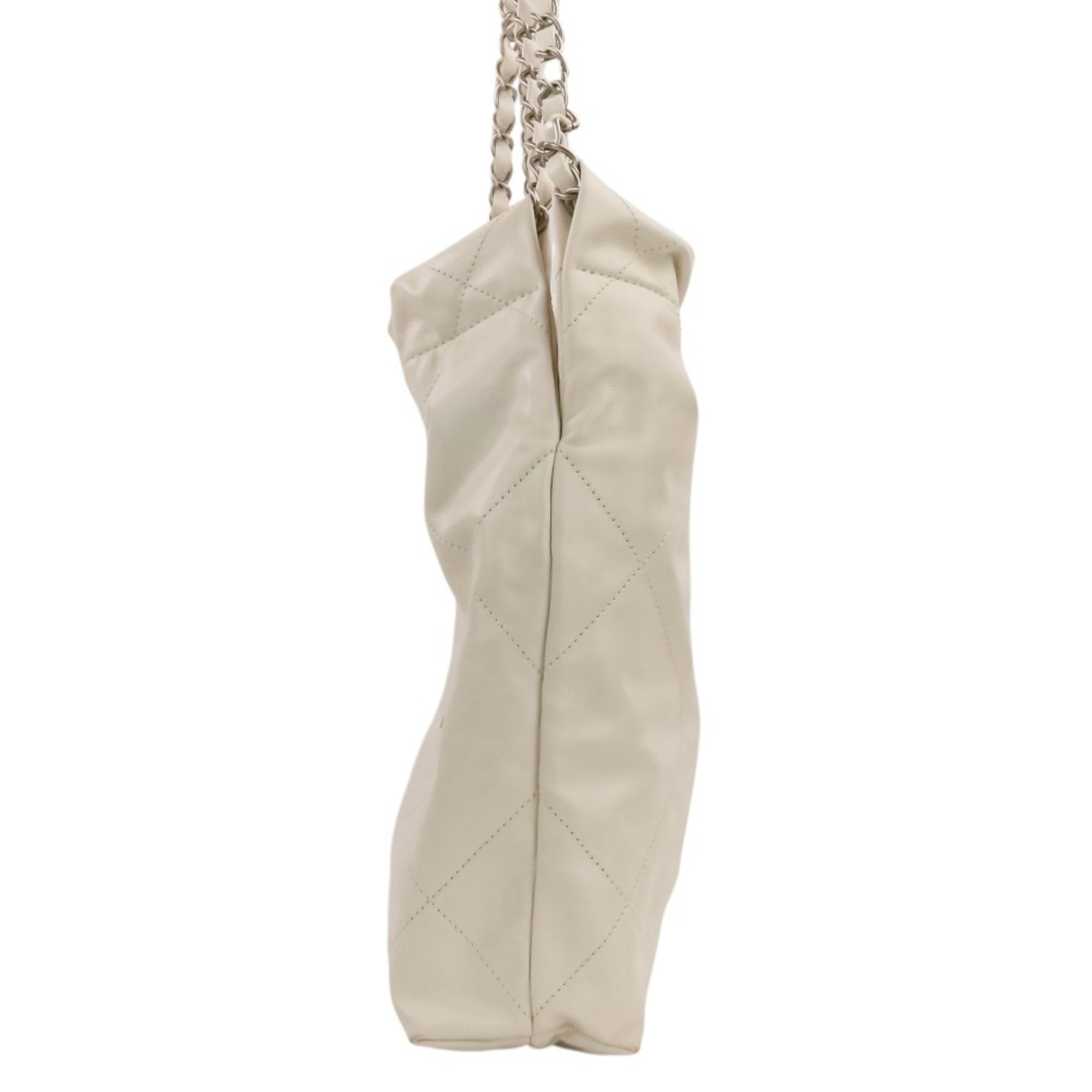 Chanel White Leather Shoulder Bag (Pre-Owned)
