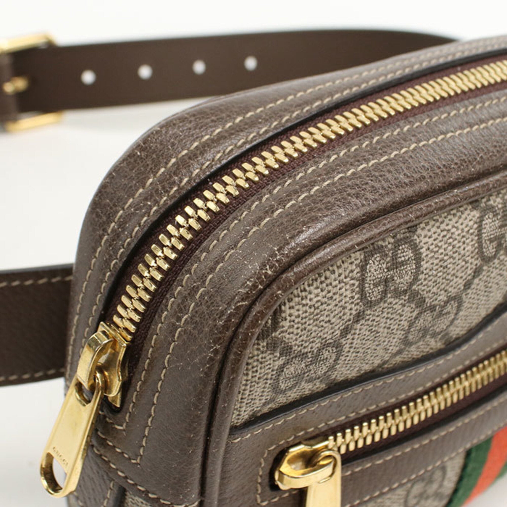 Gucci Beige Gg Supreme Leather Sling Bag (Pre-Owned)