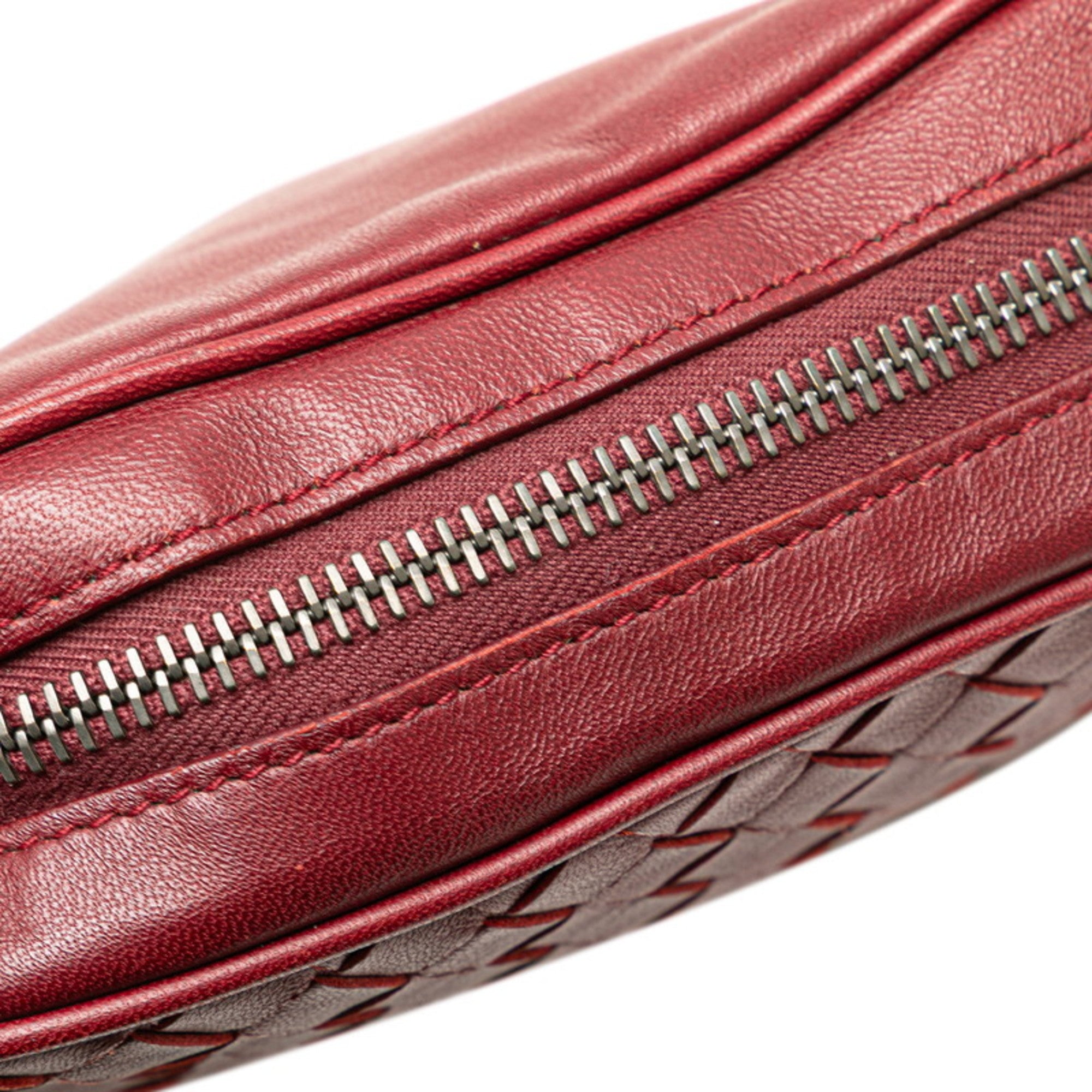 Bottega Veneta Intrecciato Bordeaux Leather Fanny Pack (Pre-Owned)