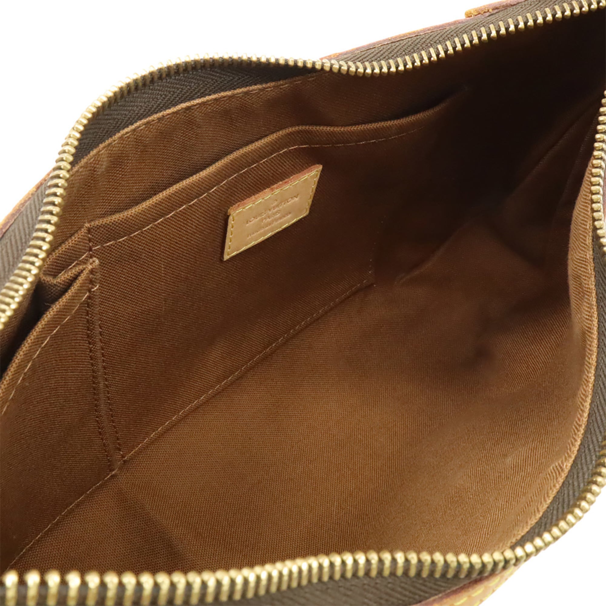 Louis Vuitton Brown Monogram Monogram Shoulder Bag (Pre-Owned)
