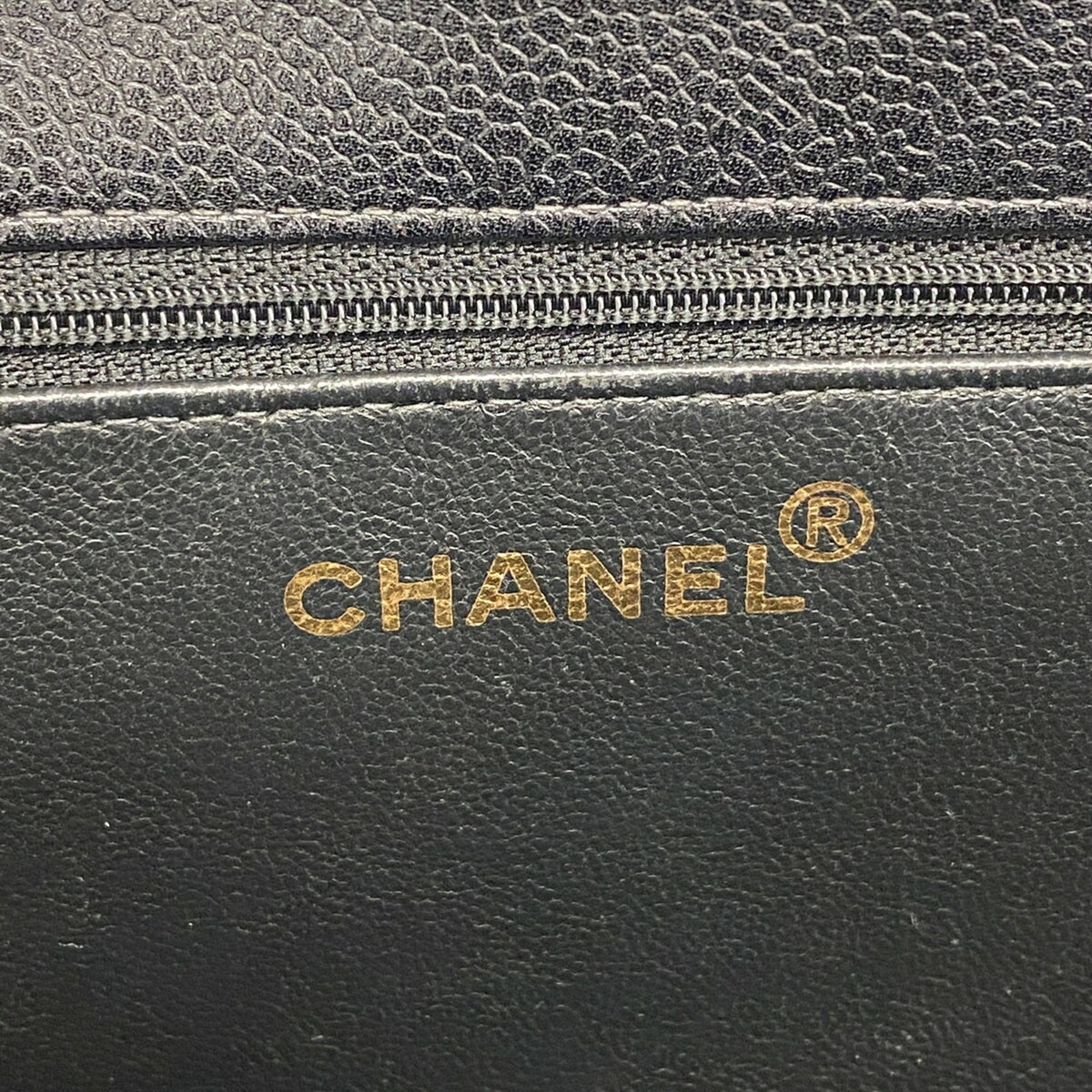 Chanel Black Grained Calfskin Tote Bag (Pre-Owned)