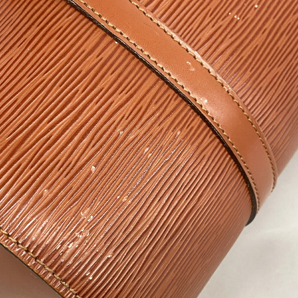 Louis Vuitton Kenyan Brown Handbag (Pre-Owned)