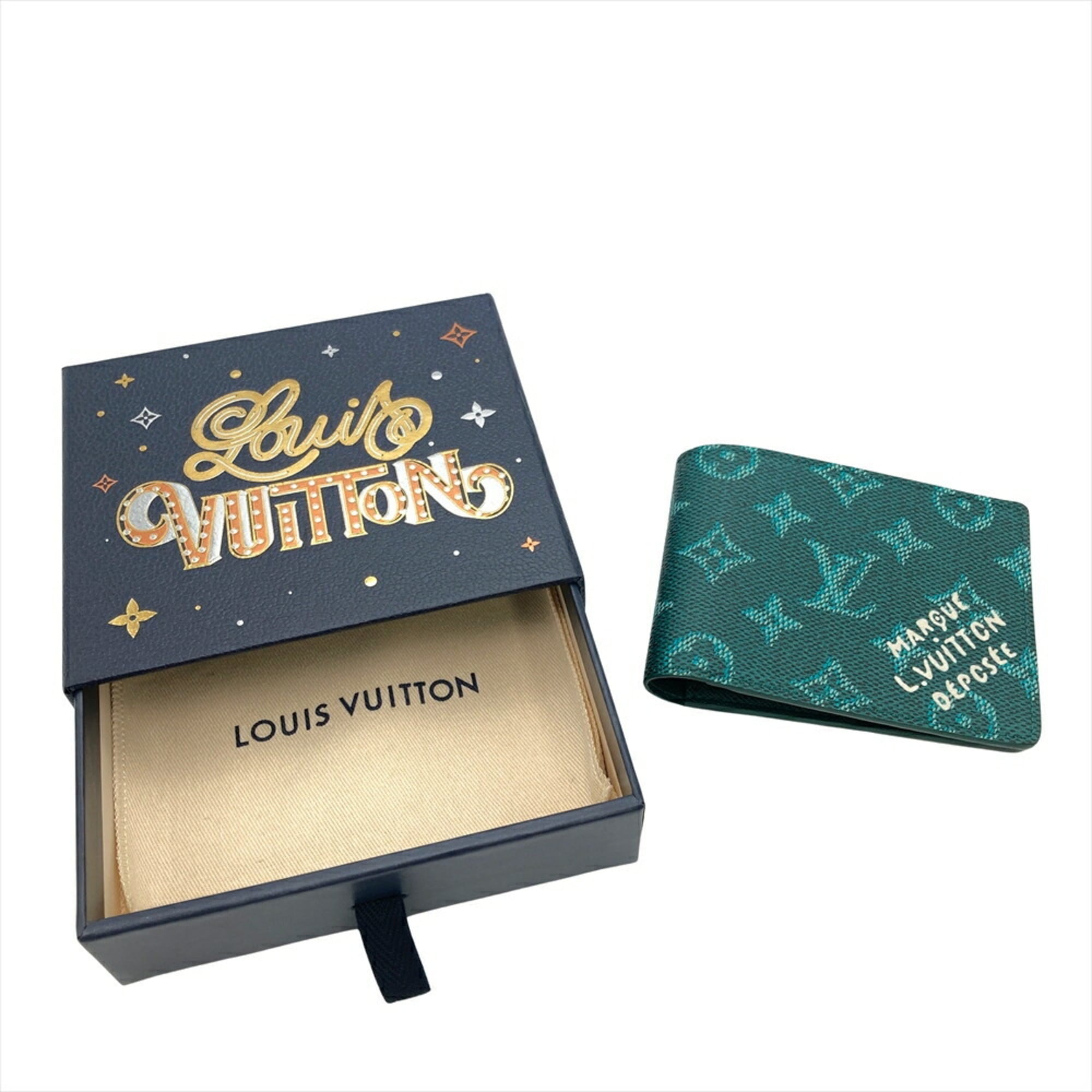 Louis Vuitton Green Wallet (Bi-Fold) (Pre-Owned)