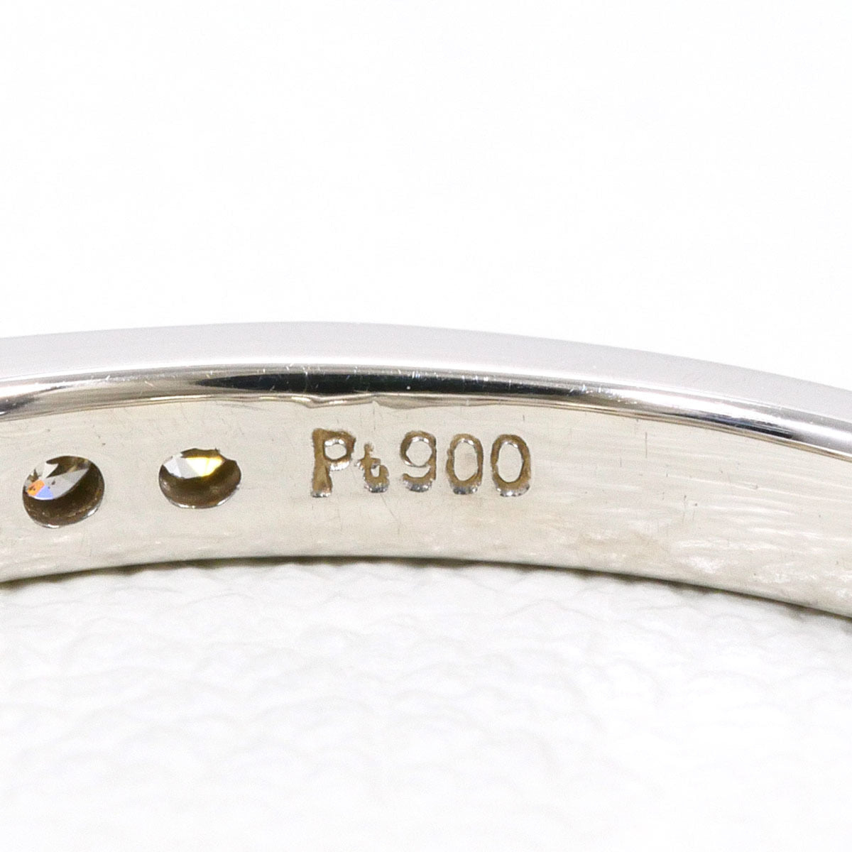 Unbranded Platinum Platinum 900 Band Ring (Pre-Owned)