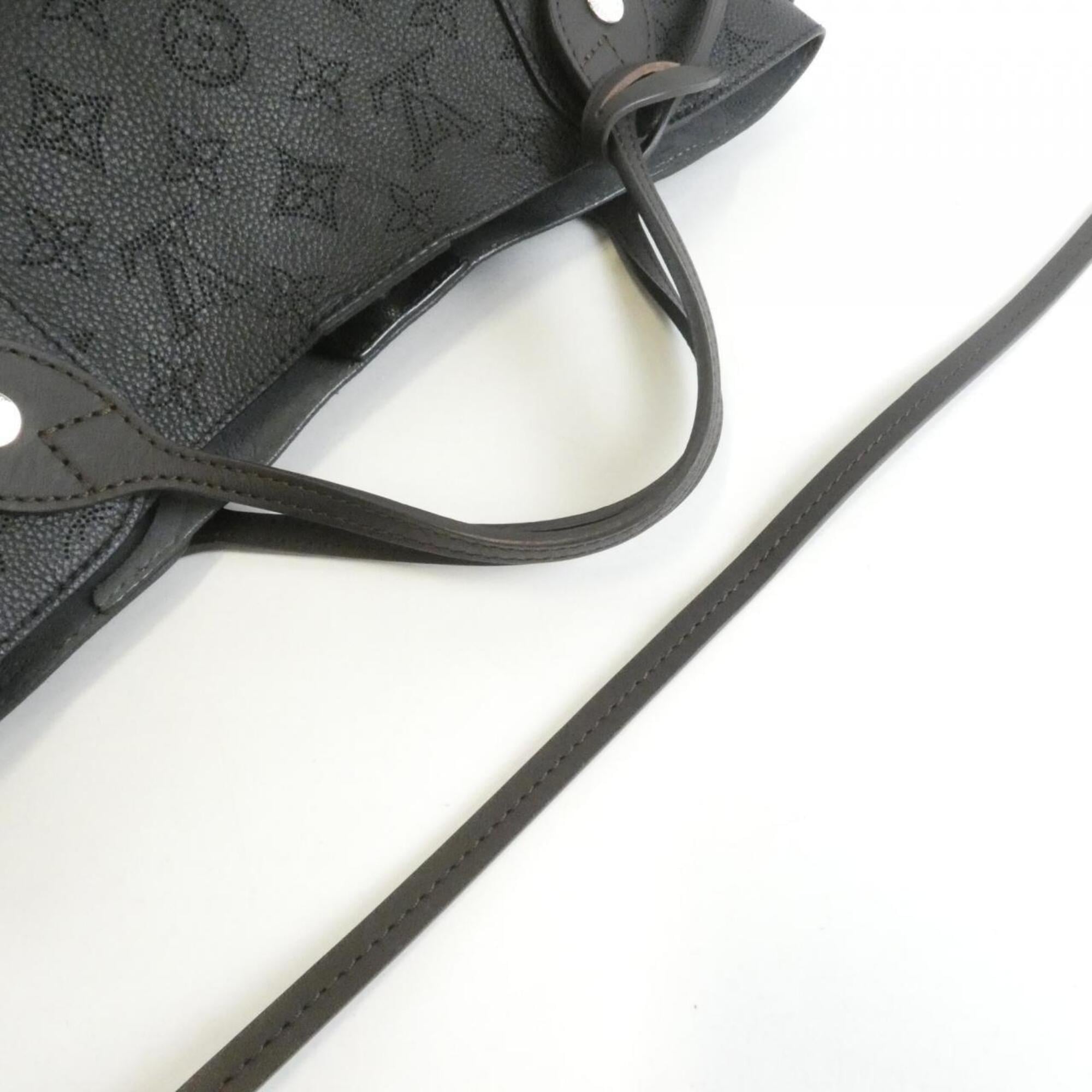 Louis Vuitton Black Leather Handbag Pouch (Pre-Owned)