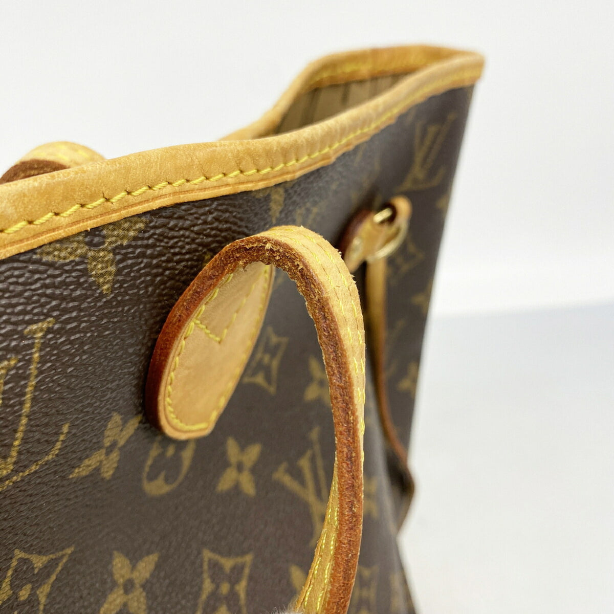 Louis Vuitton Brown Tote Bag (Pre-Owned)