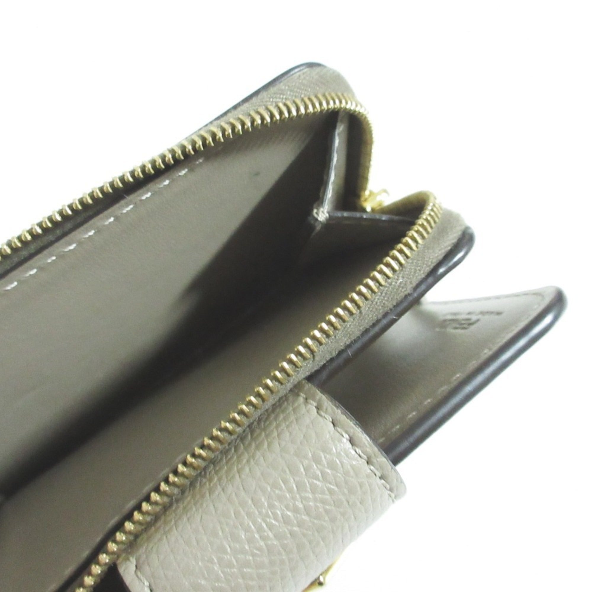 Fendi Beige Wallet (Bi-Fold) (Pre-Owned)