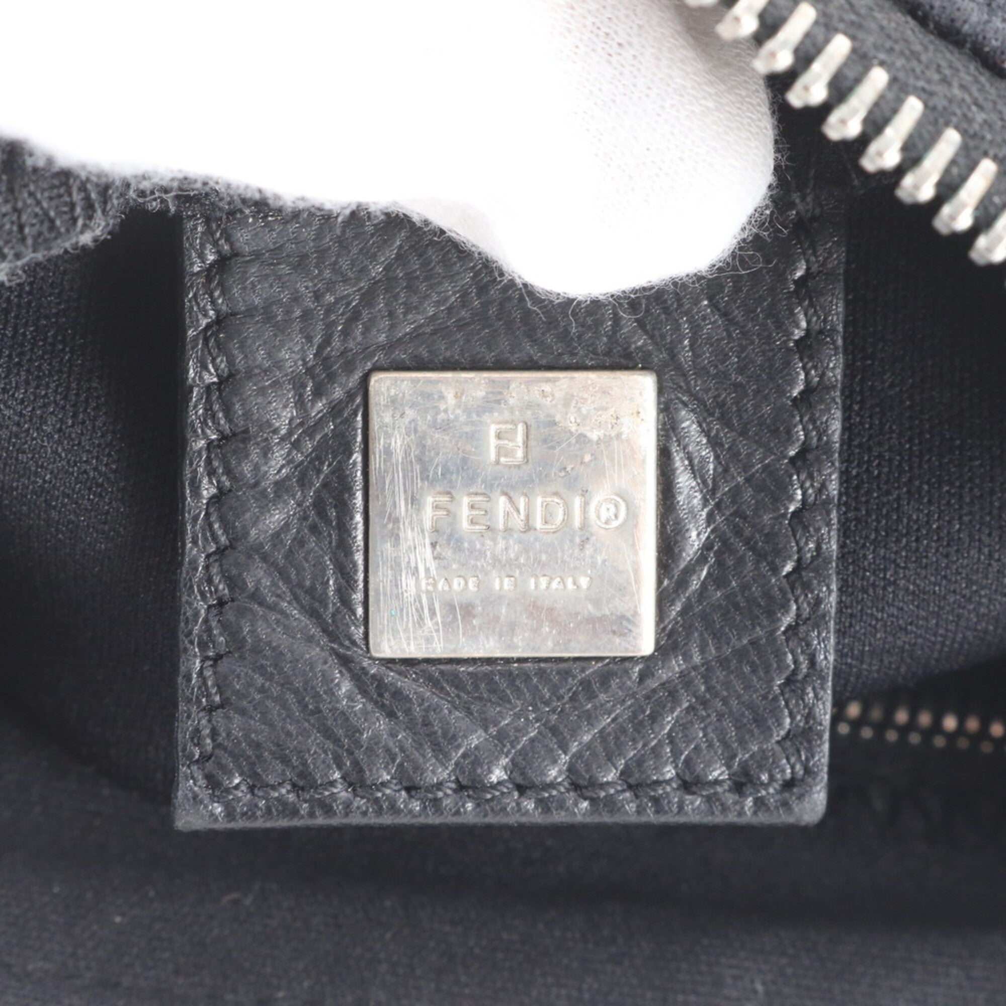 Fendi Black Canvas Leather Handbag Shoulder Bag (Pre-Owned)