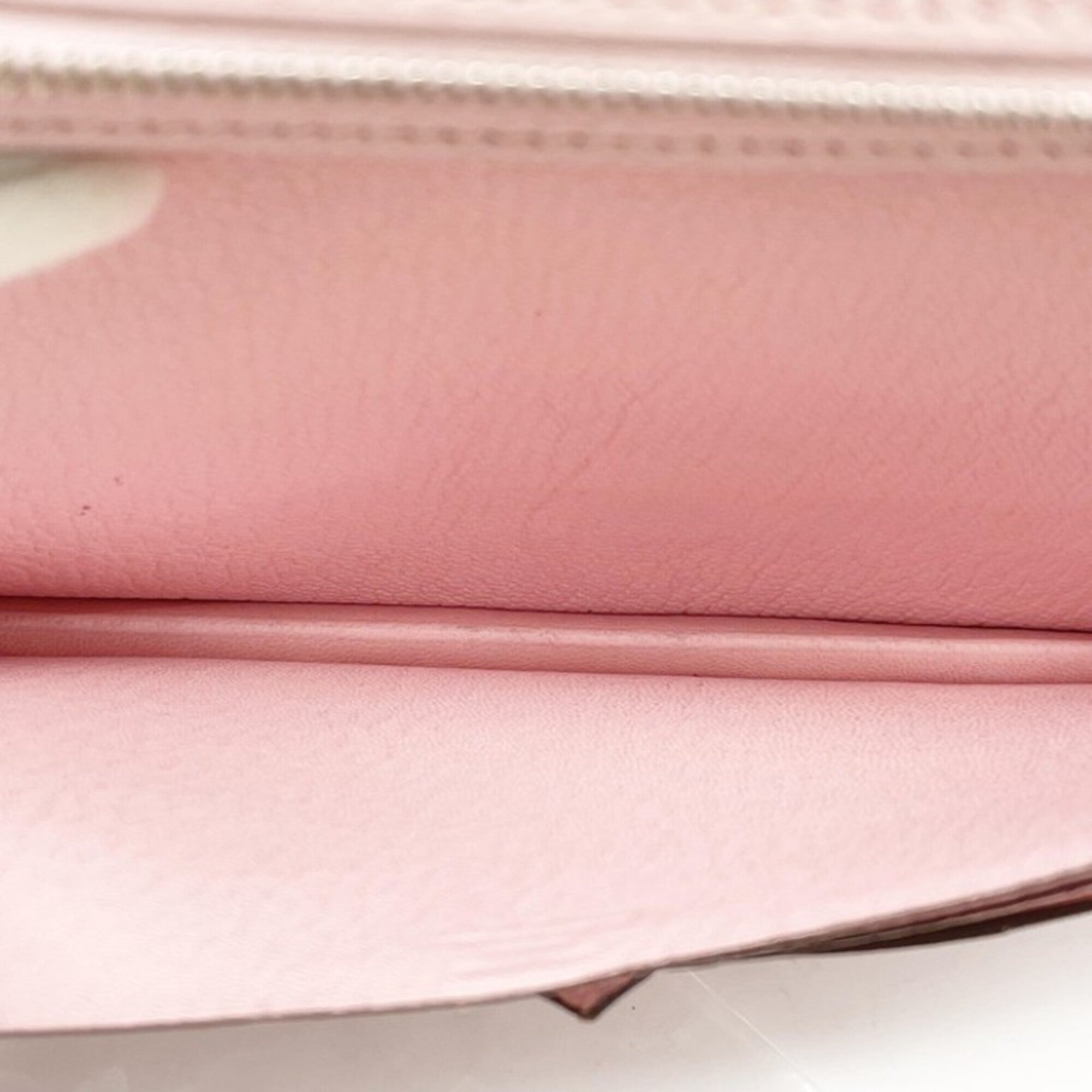 Hermes Rose Sakura Chevre Leather Long Wallet (Bi-Fold) (Pre-Owned)