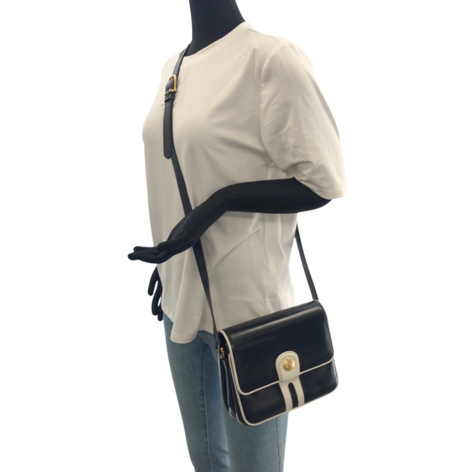 Celine Navy White Leather Pochette Shoulder Bag (Pre-Owned)