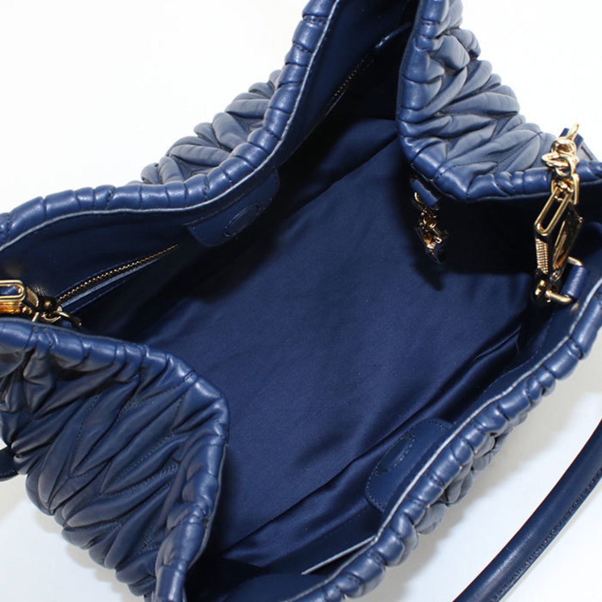 Miu Miu Matelasse Navy Leather Tote Bag (Pre-Owned)