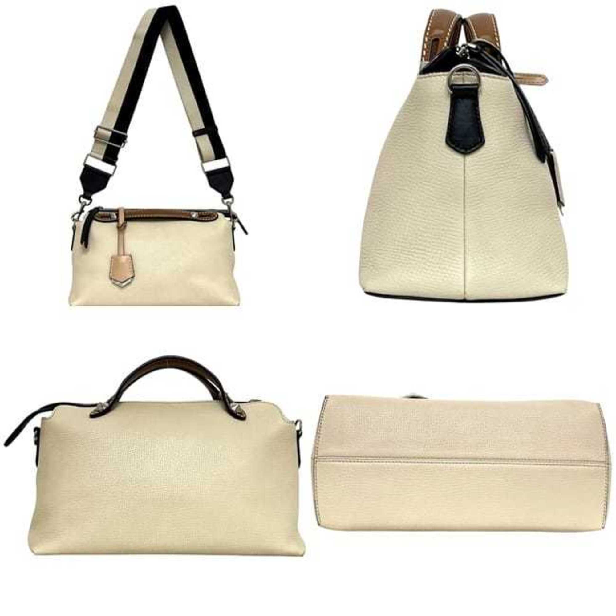 Fendi Beige Black Brown Leather Shoulder Bag (Pre-Owned)