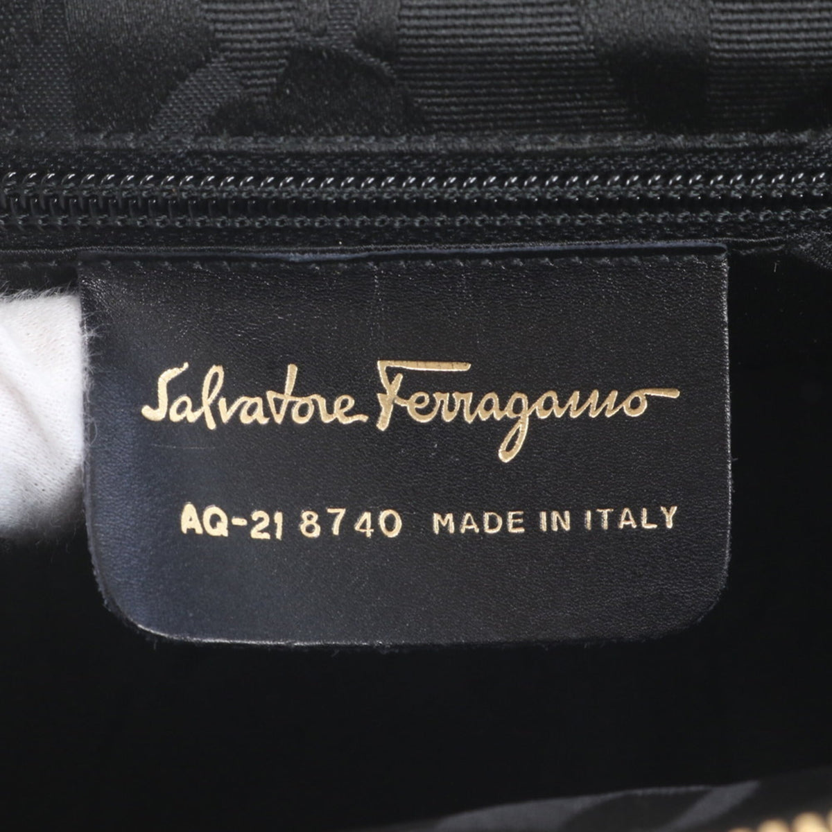 Salvatore Ferragamo Black Leather Crossbody Bag Handbag Shoulder Bag Tote Bag (Pre-Owned)