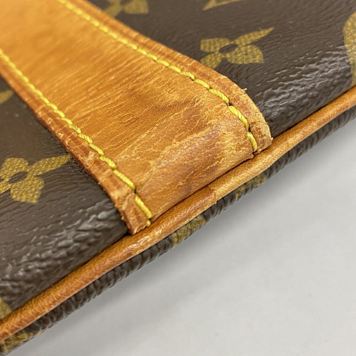 Louis Vuitton Brown Boston Bag (Pre-Owned)