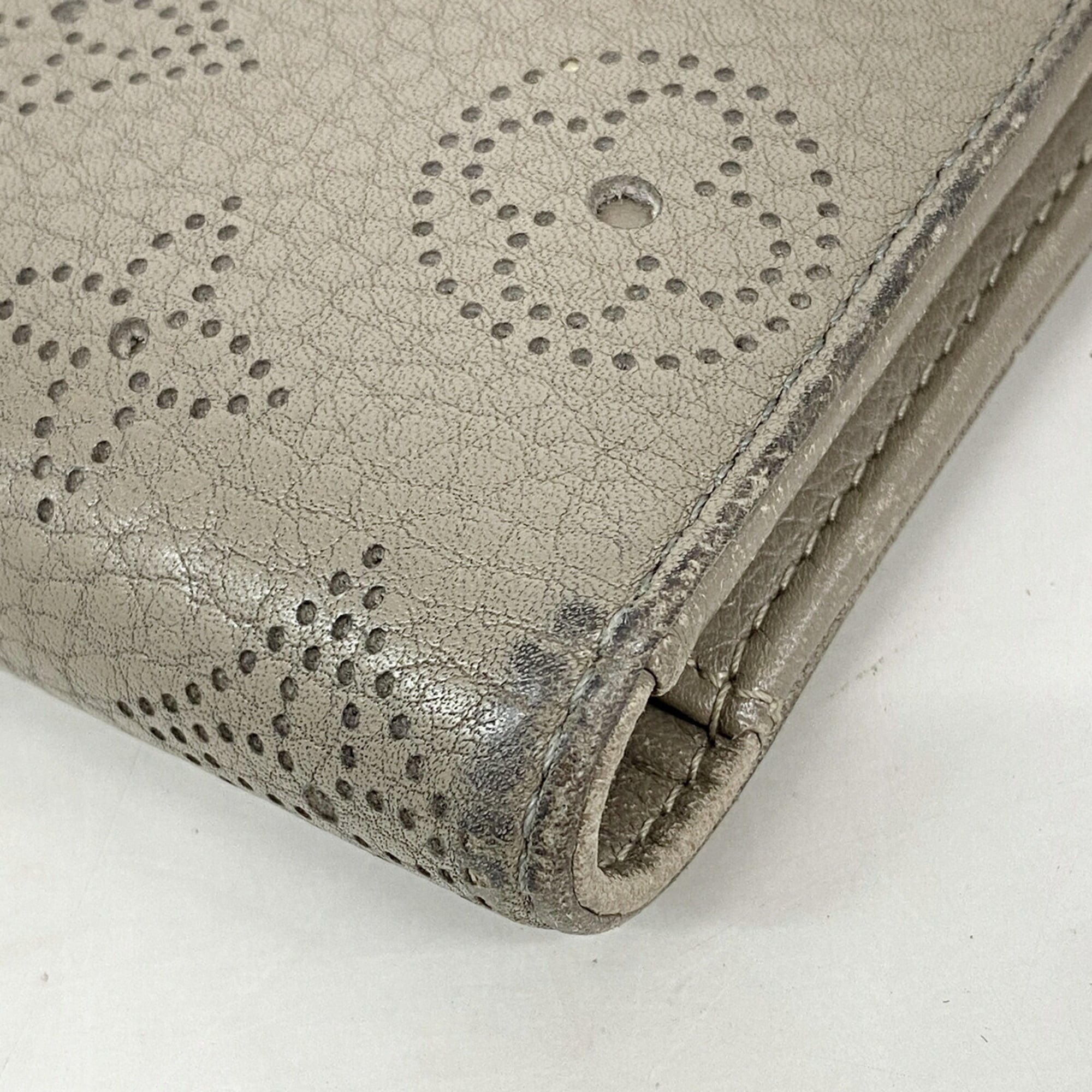 Louis Vuitton Taupe Long Wallet (Tri-Fold) (Pre-Owned)