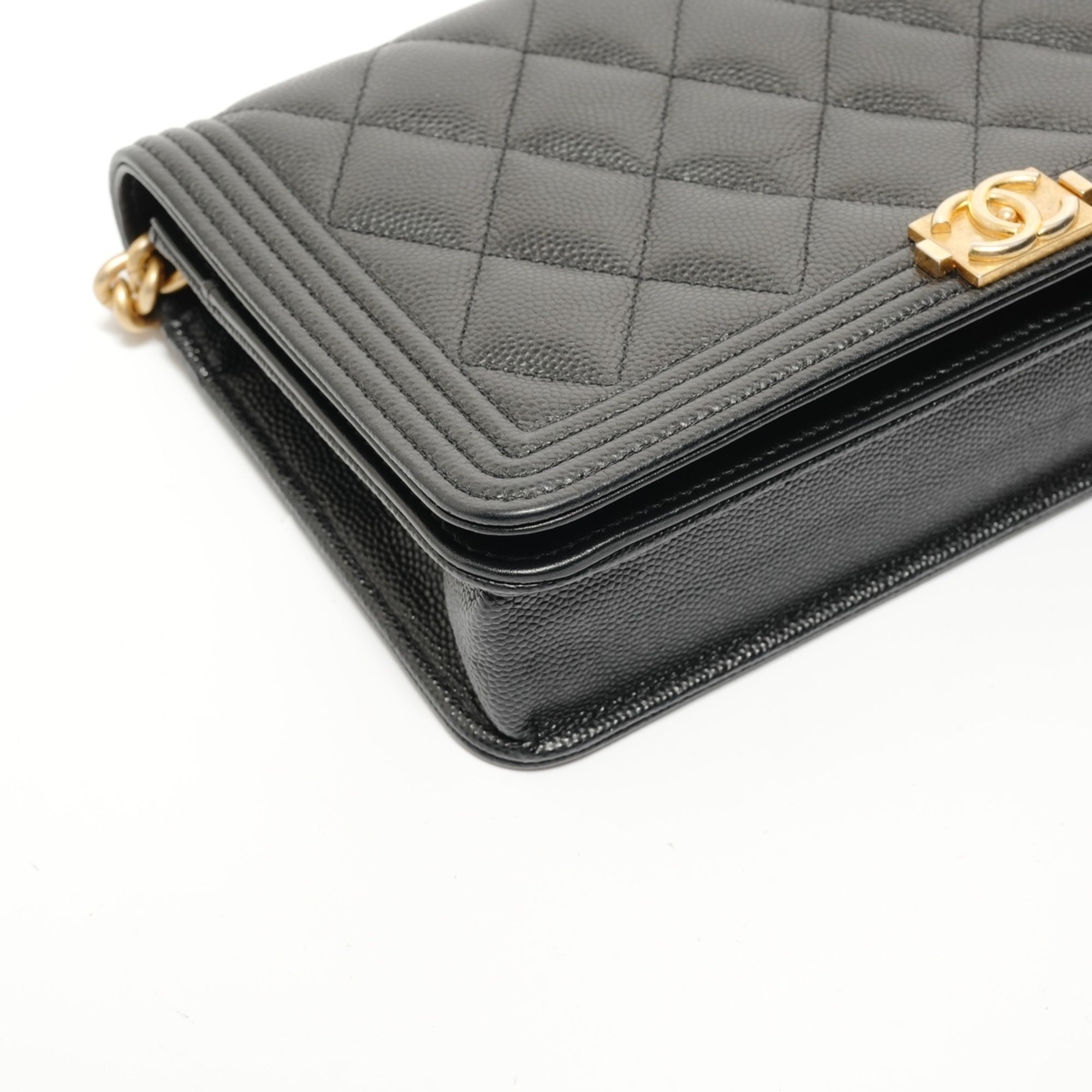 Chanel Boy Chanel Black Shoulder Bag (Pre-Owned)