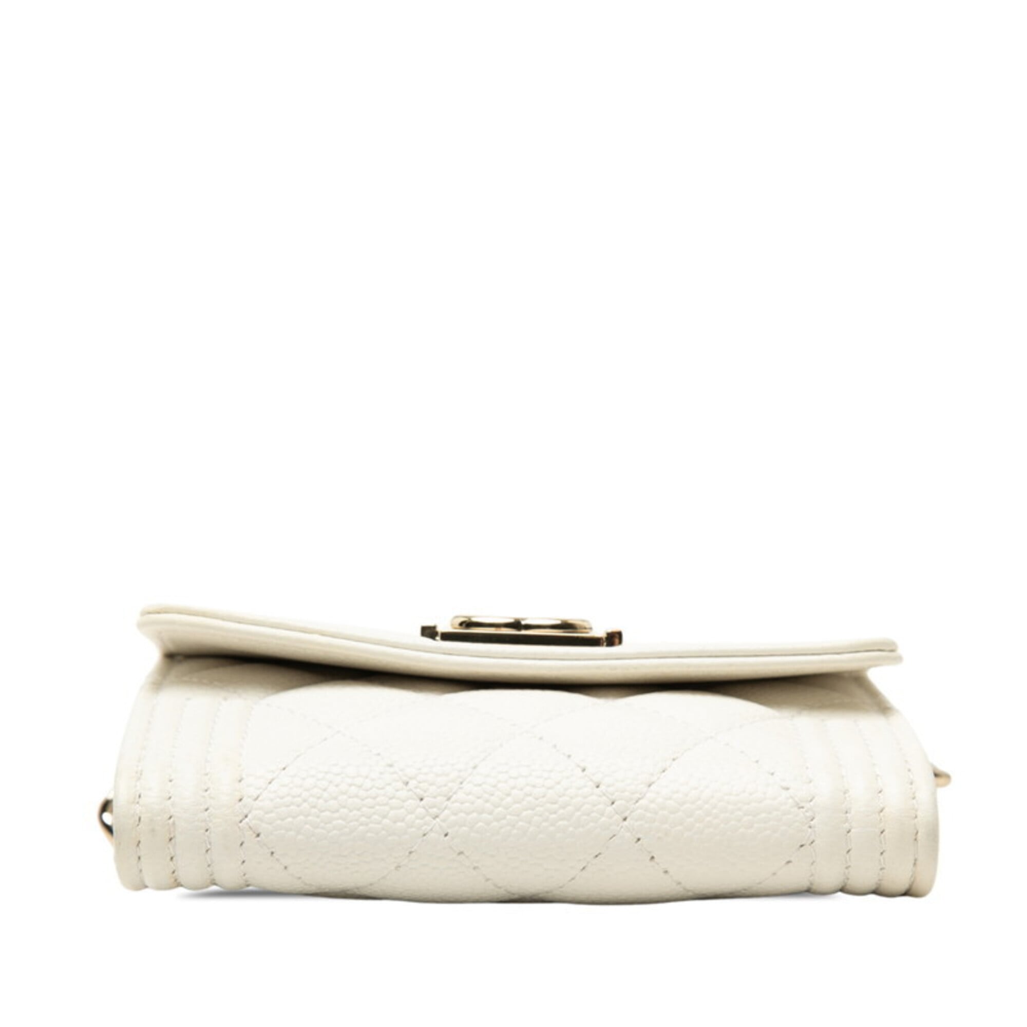 Chanel White Grained Calfskin Shoulder Bag (Pre-Owned)