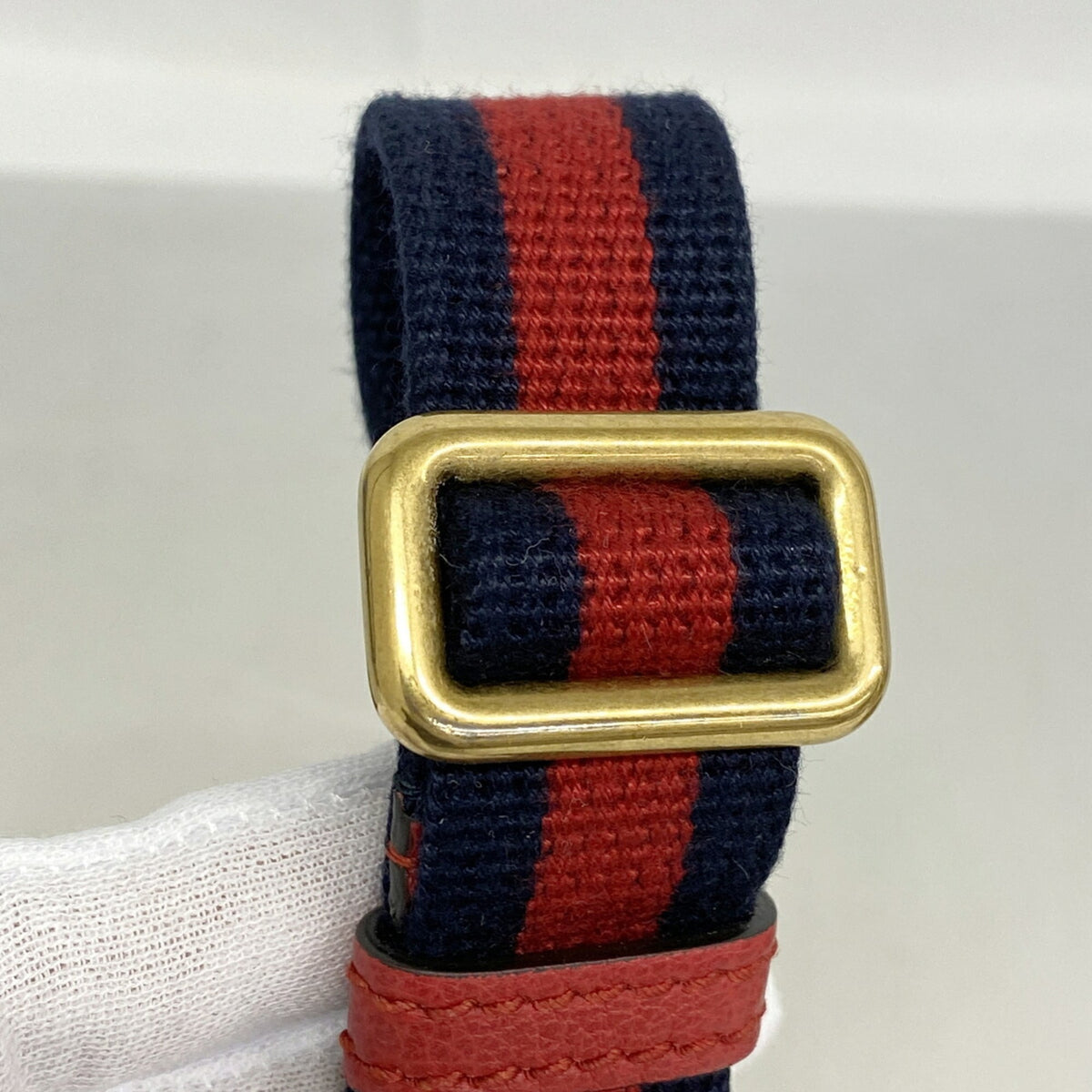 Gucci Red Color Leather Fanny Pack (Pre-Owned)
