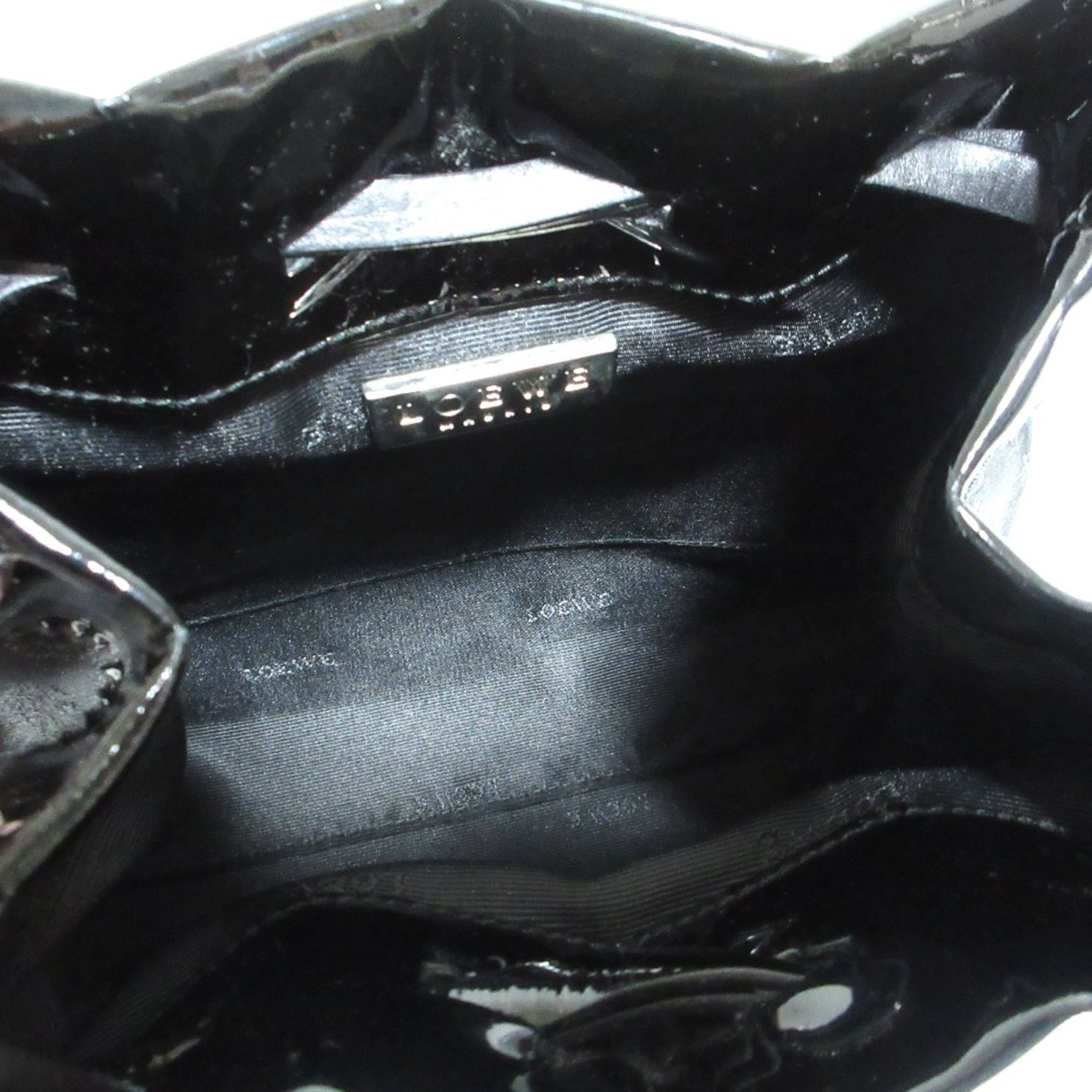 Loewe Black Handbag (Pre-Owned)