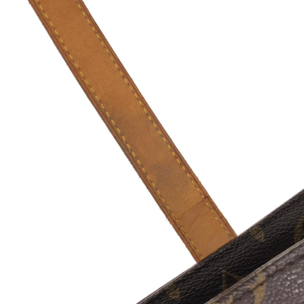 Louis Vuitton Marron Coated Canvas Handbag (Pre-Owned)