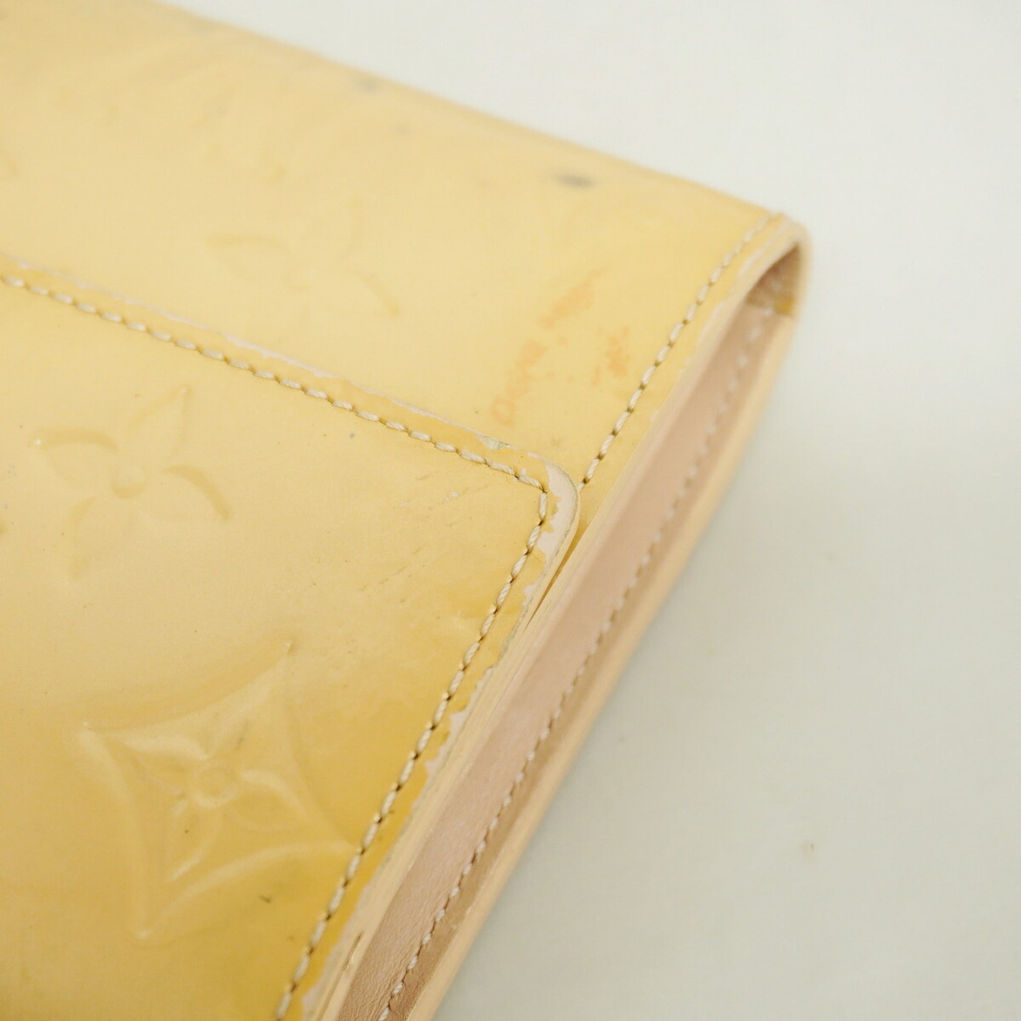 Louis Vuitton Rose Florentin Long Wallet (Bi-Fold) (Pre-Owned)