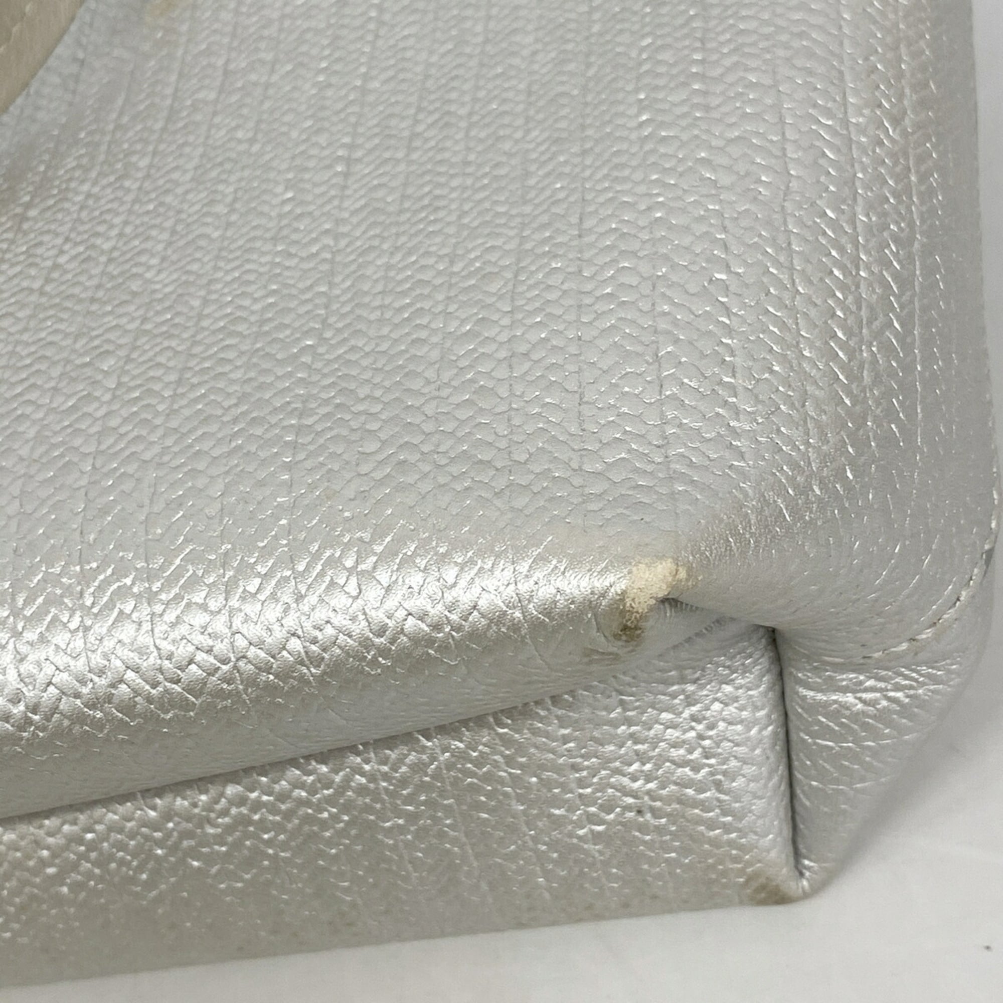 Salvatore Ferragamo Silver Leather Tote Bag (Pre-Owned)