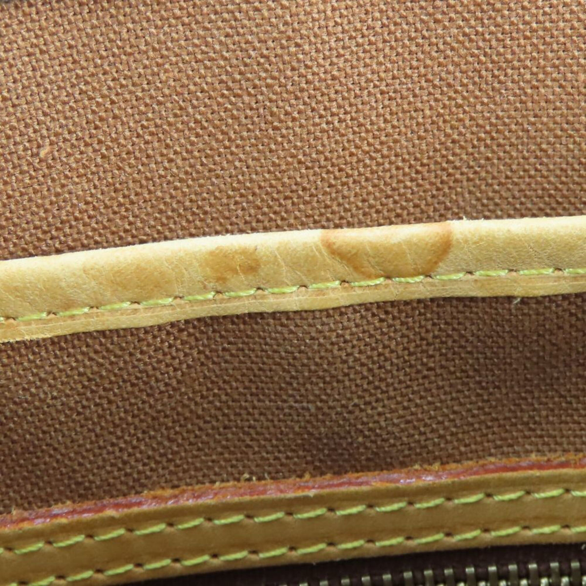 Louis Vuitton Brown Monogram Leather Handbag (Pre-Owned)