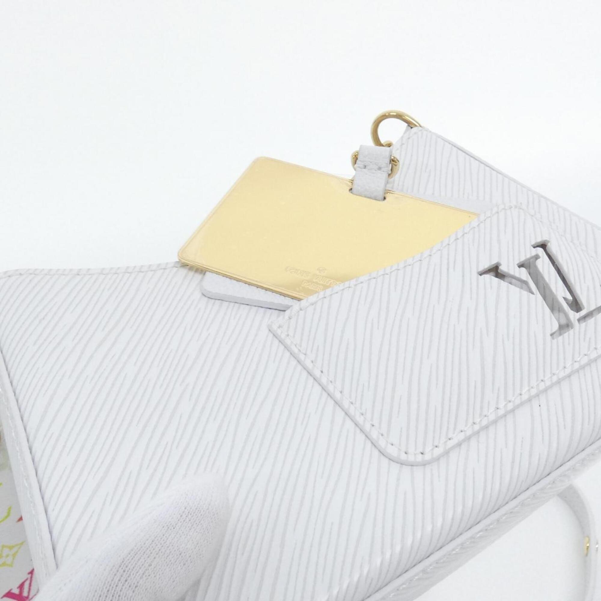 Louis Vuitton Blanc Leather Pouch Shoulder Bag (Pre-Owned)