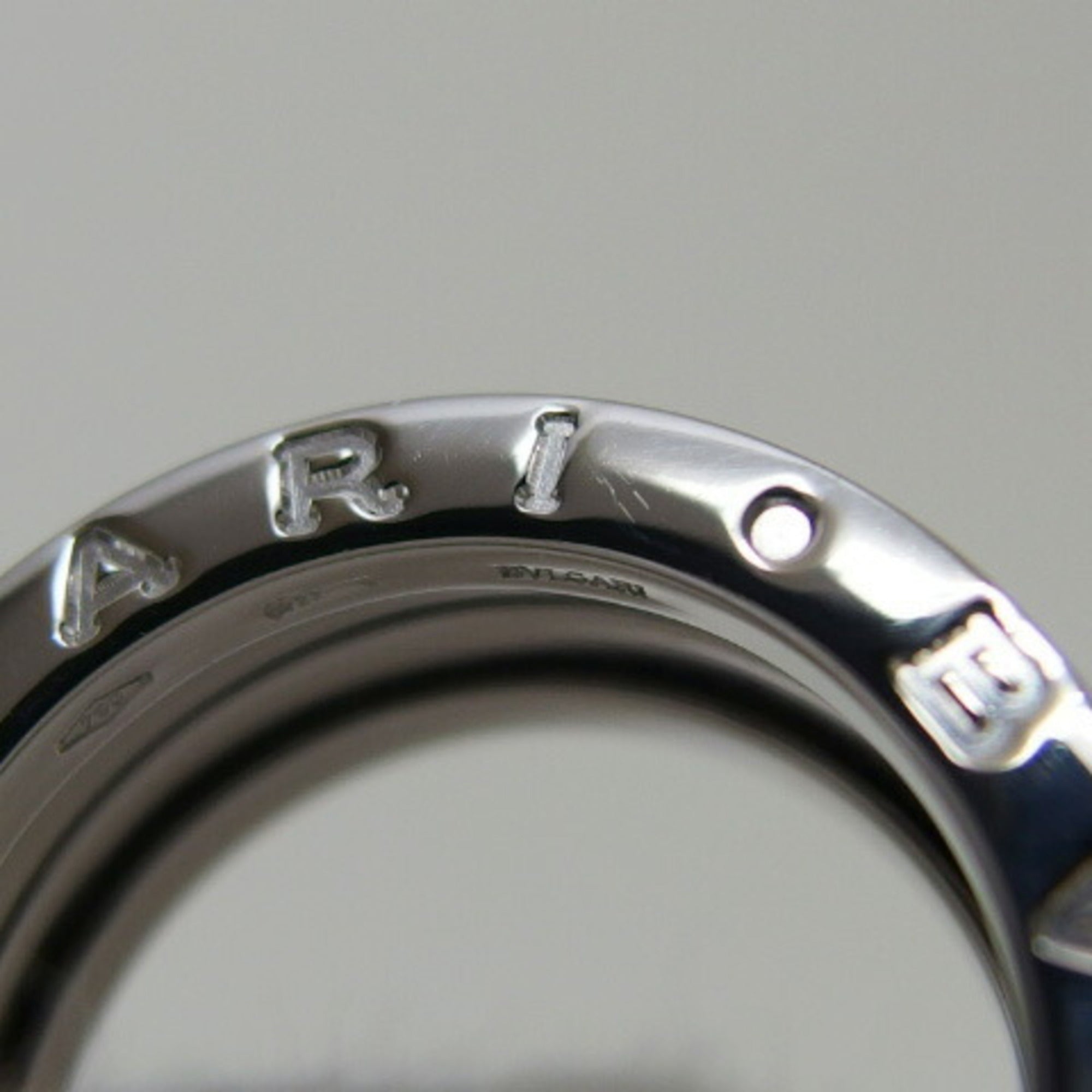 Bvlgari White Gold (18K) Band Ring (Pre-Owned)