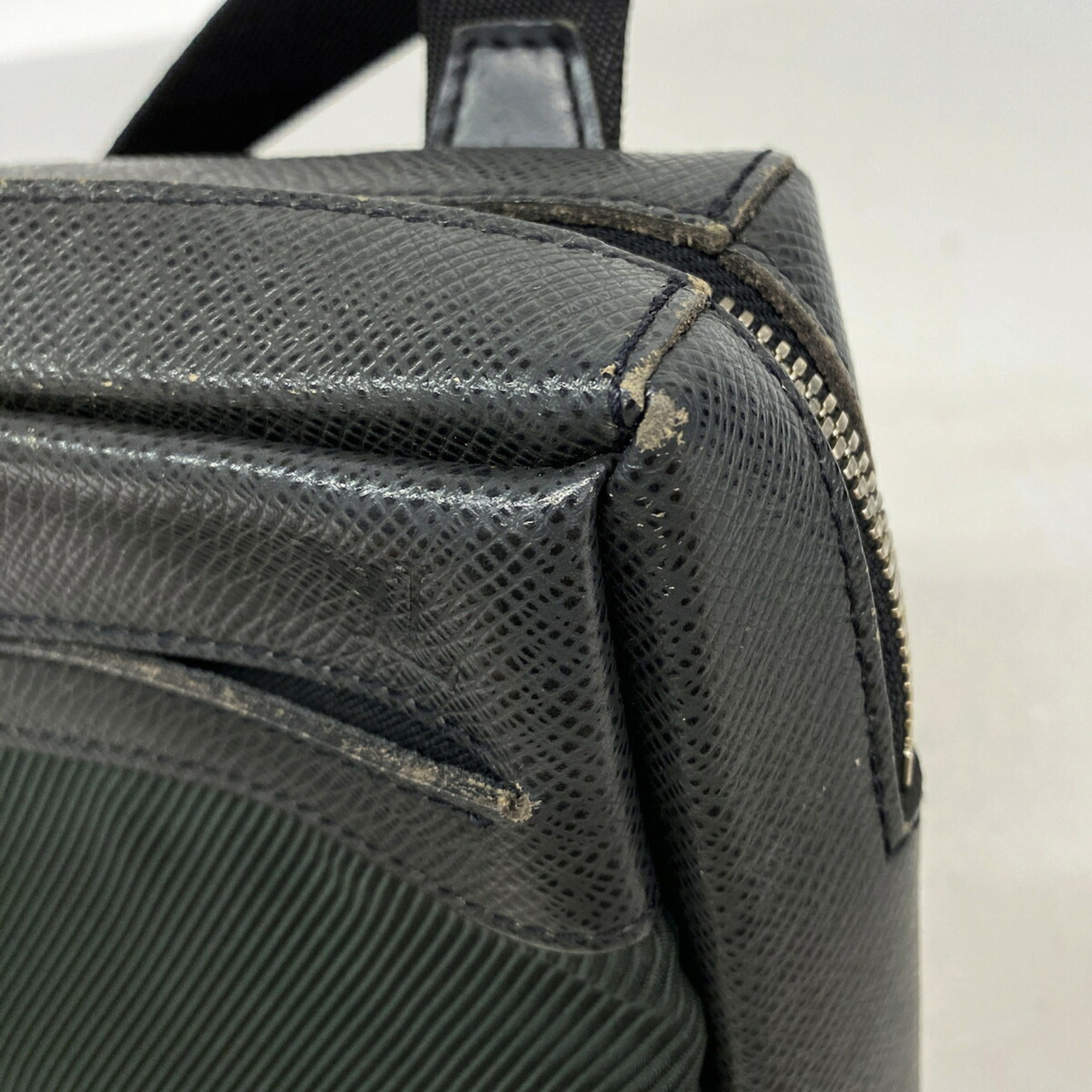 Louis Vuitton Ardoise Shoulder Bag (Pre-Owned)