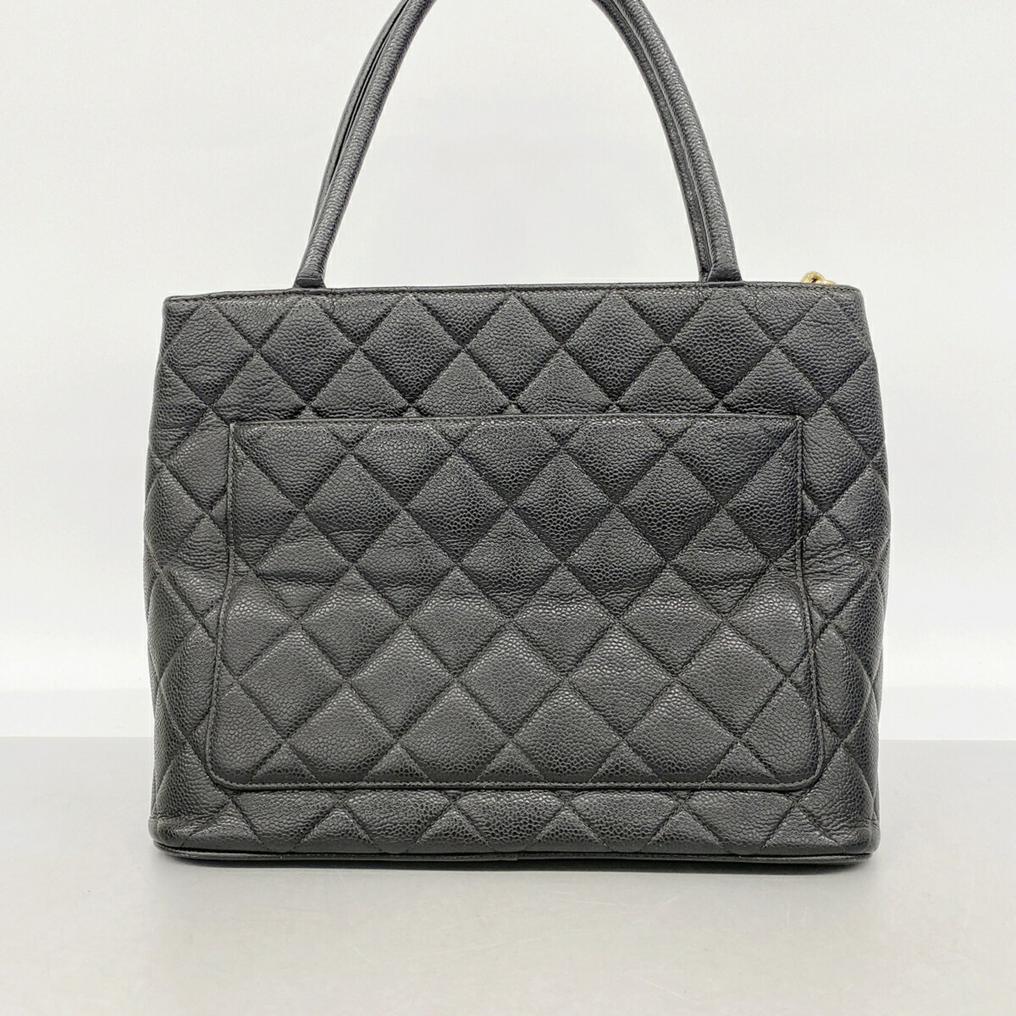Chanel Black Grained Calfskin Tote Bag (Pre-Owned)