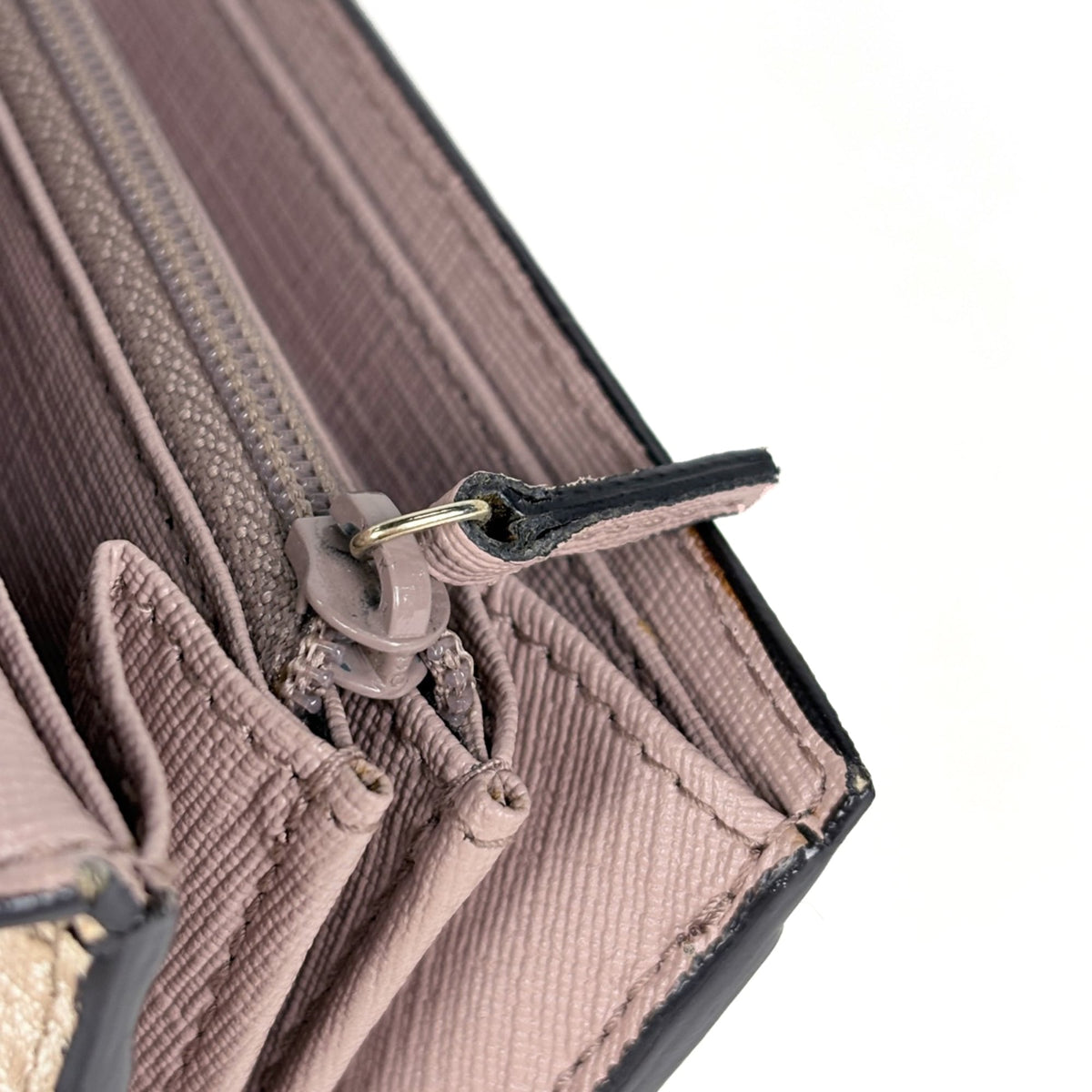 Gucci Beige Gg Supreme Leather Long Wallet (Bi-Fold) (Pre-Owned)
