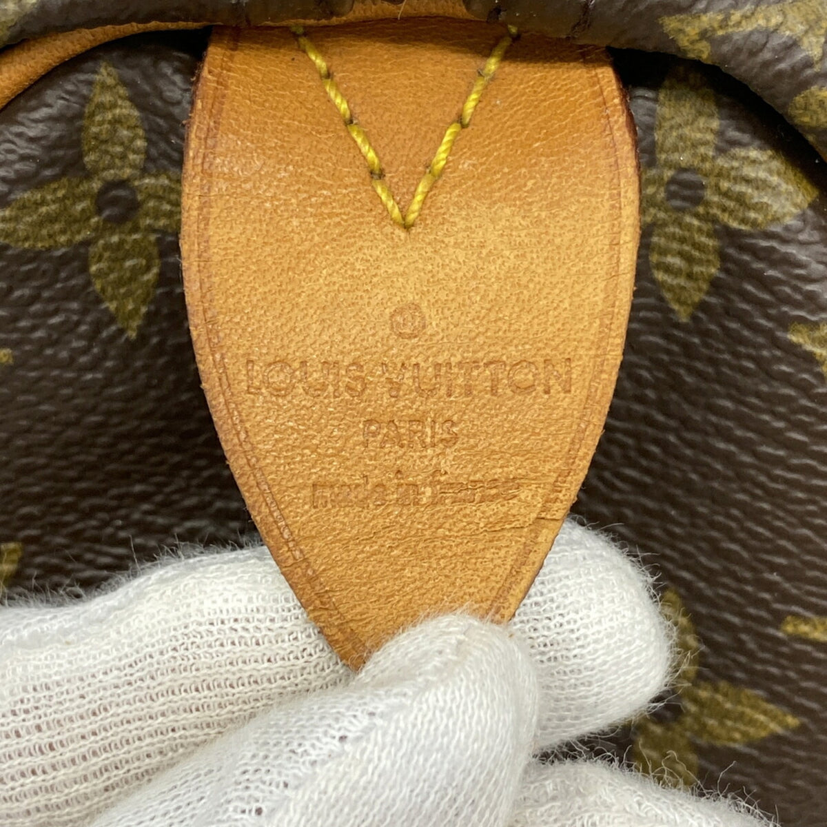 Louis Vuitton Brown Handbag (Pre-Owned)