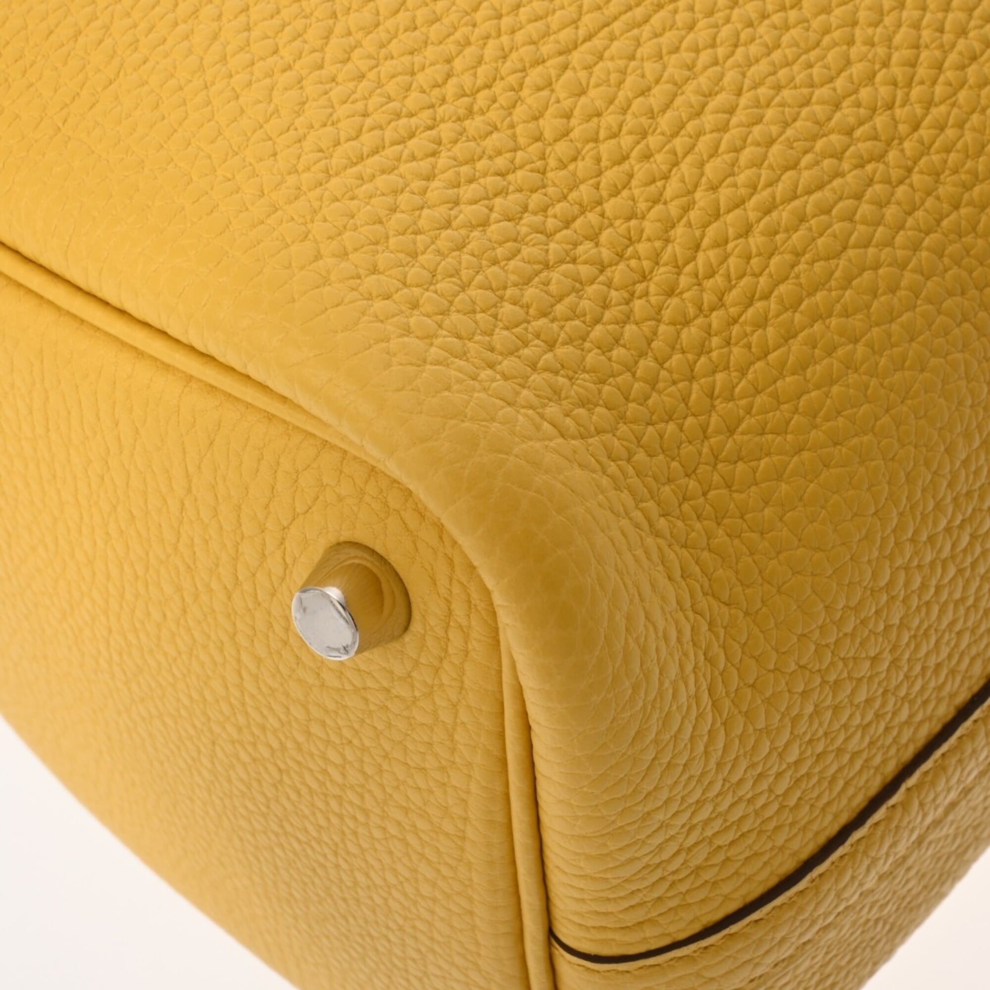 Hermes Silver Taurillon Clemence Leather Handbag (Pre-Owned)
