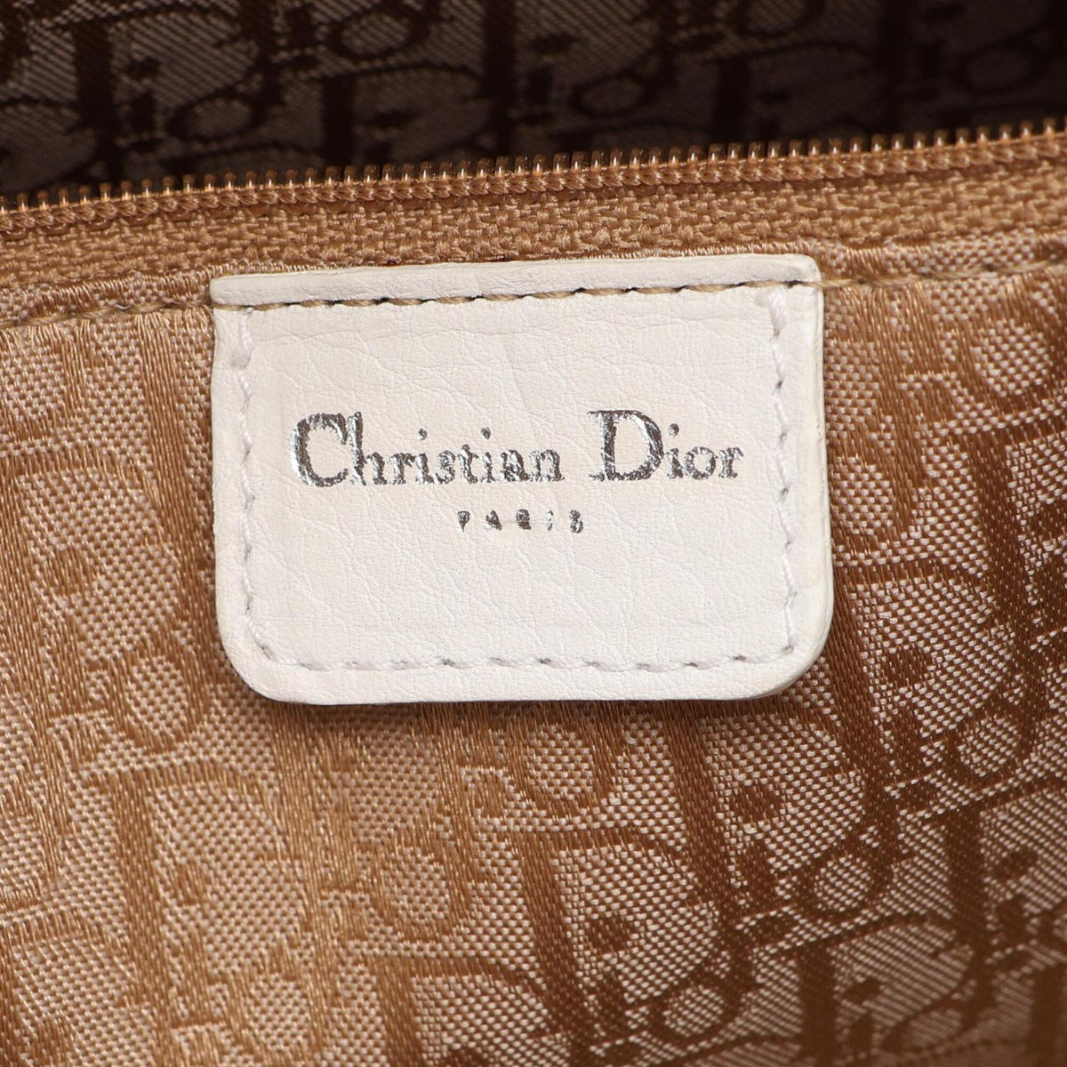 Christian Dior Lady Dior White Leather Handbag (Pre-Owned)