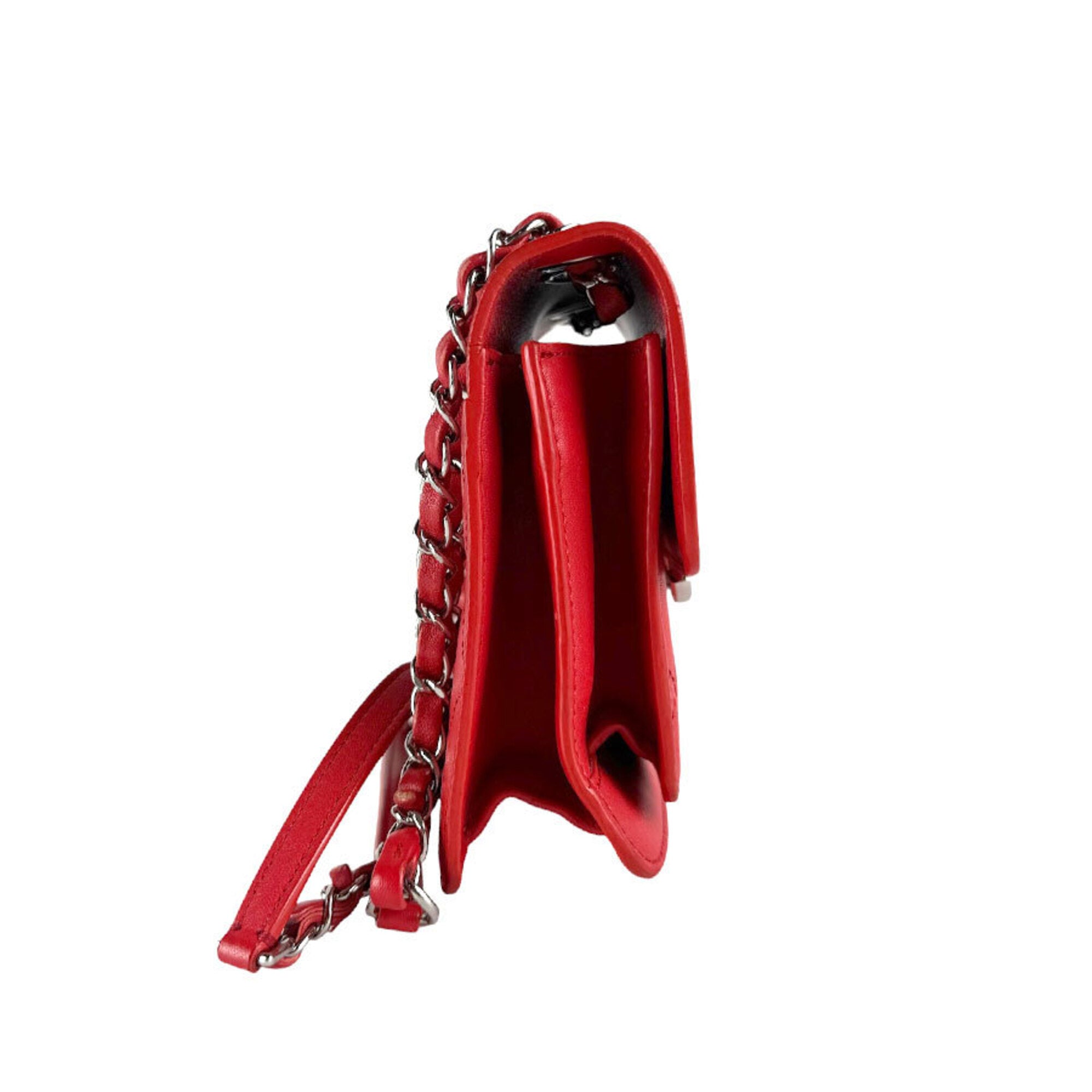 Chanel Red Color Leather Shoulder Bag (Pre-Owned)