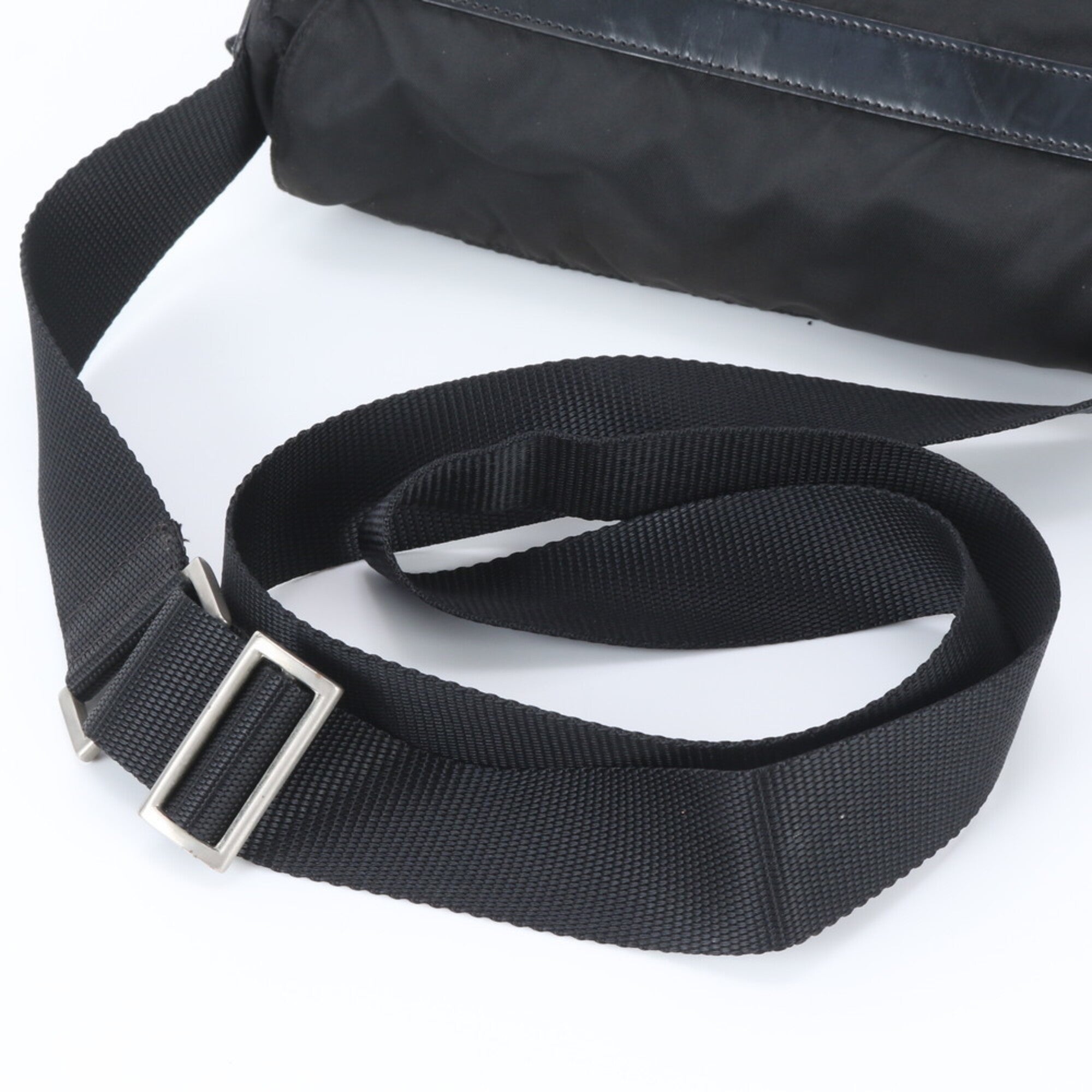 Prada Black Nylon Leather Shoulder Bag (Pre-Owned)
