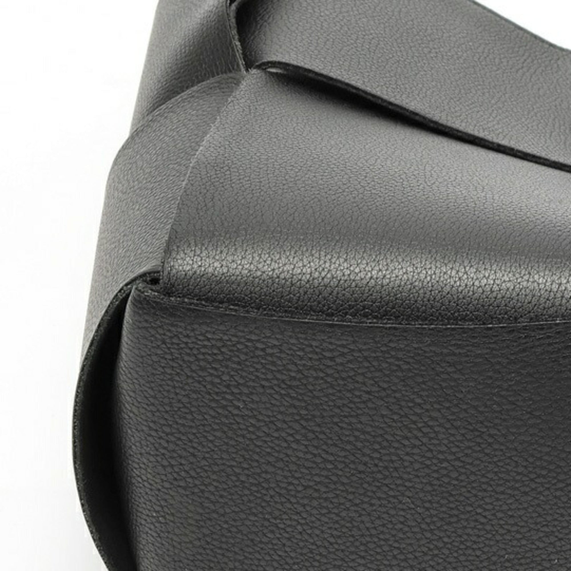 Bottega Veneta Intrecciato Black Leather Tote Bag (Pre-Owned)