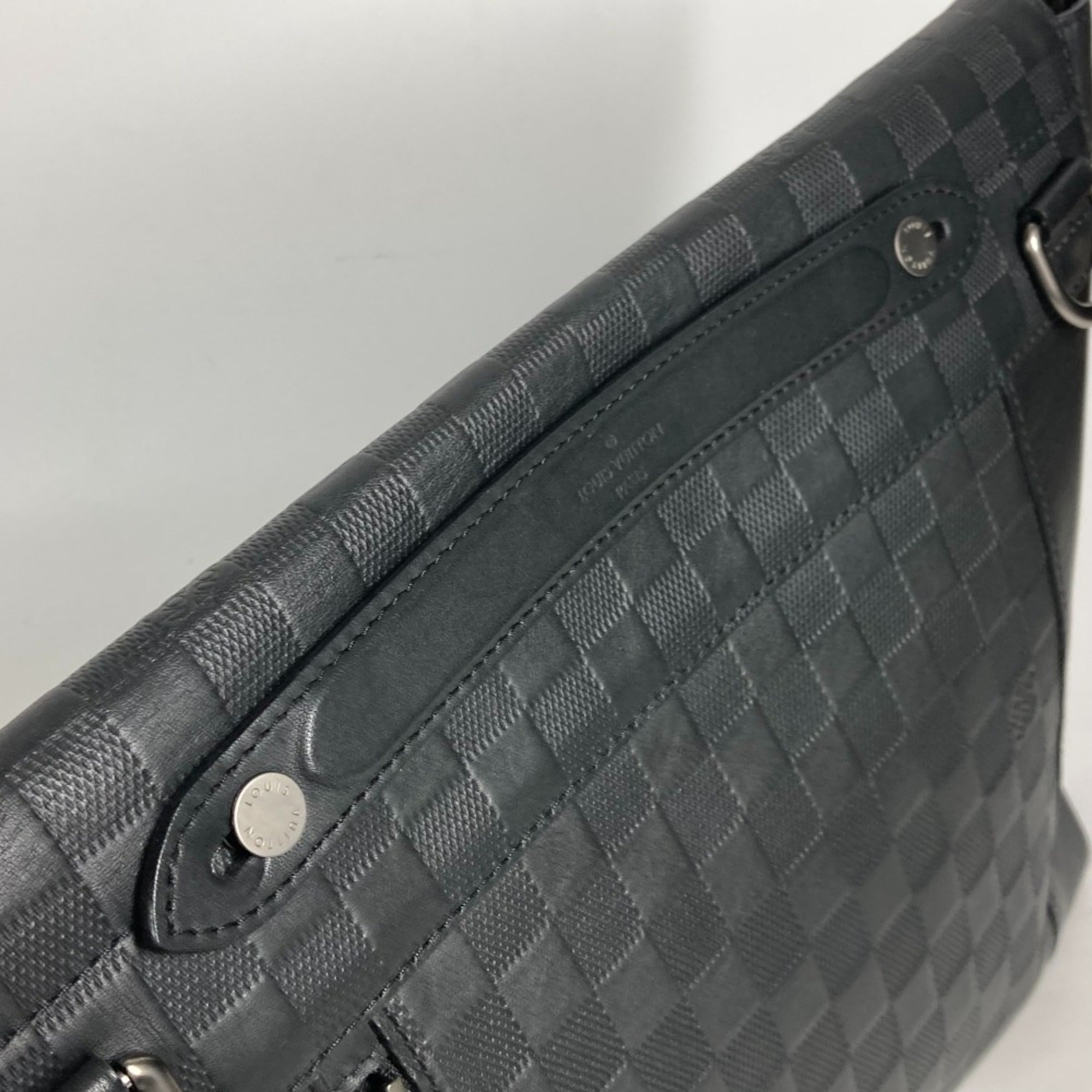 Louis Vuitton Black Onyx Damier Infini Handbag (Pre-Owned)