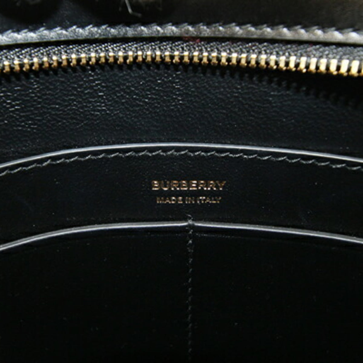 Burberry Black Leather Handbag Shoulder Bag (Pre-Owned)