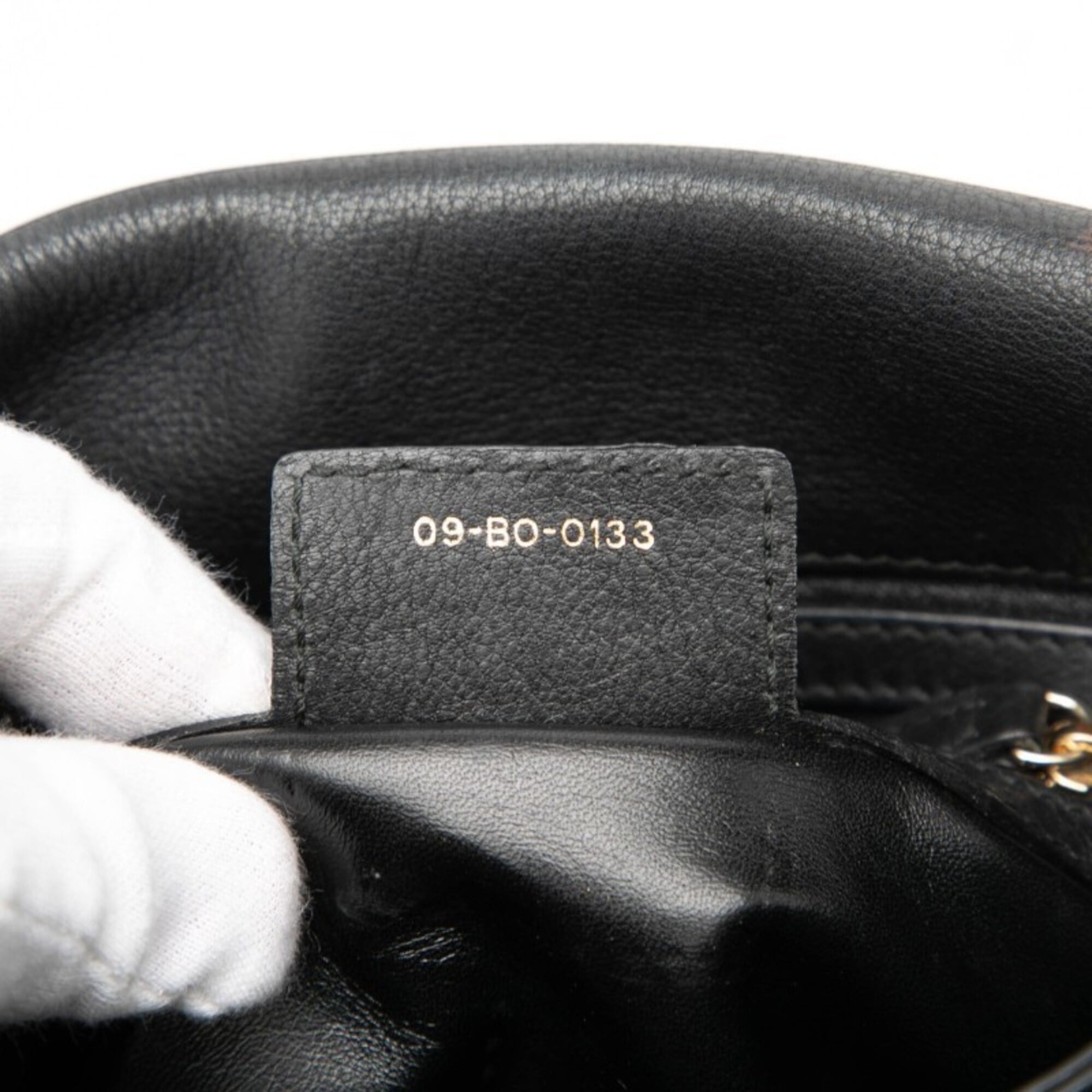 Christian Dior Navy Leather Shoulder Bag (Pre-Owned)