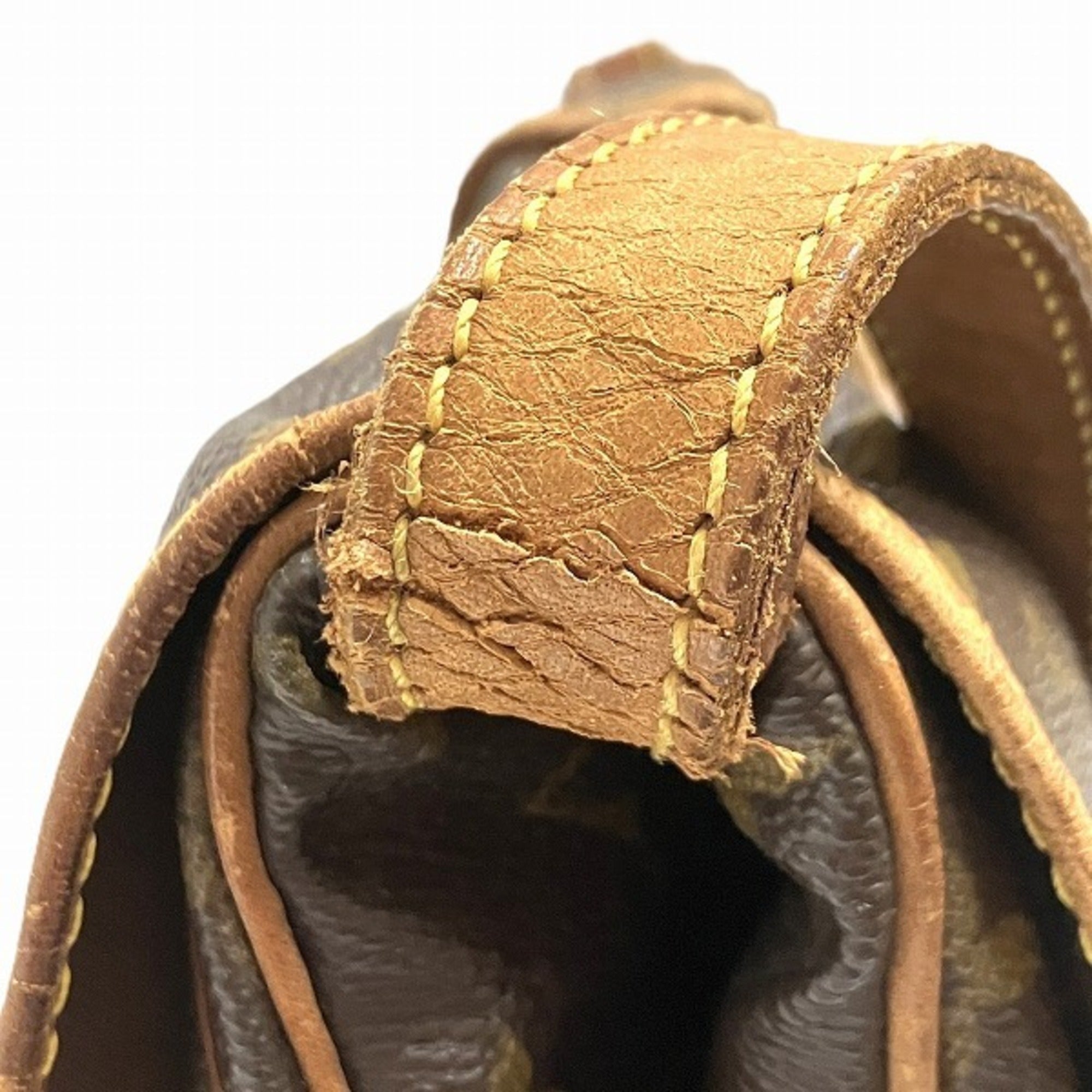 Louis Vuitton Brown Monogram Handbag Shoulder Bag (Pre-Owned)