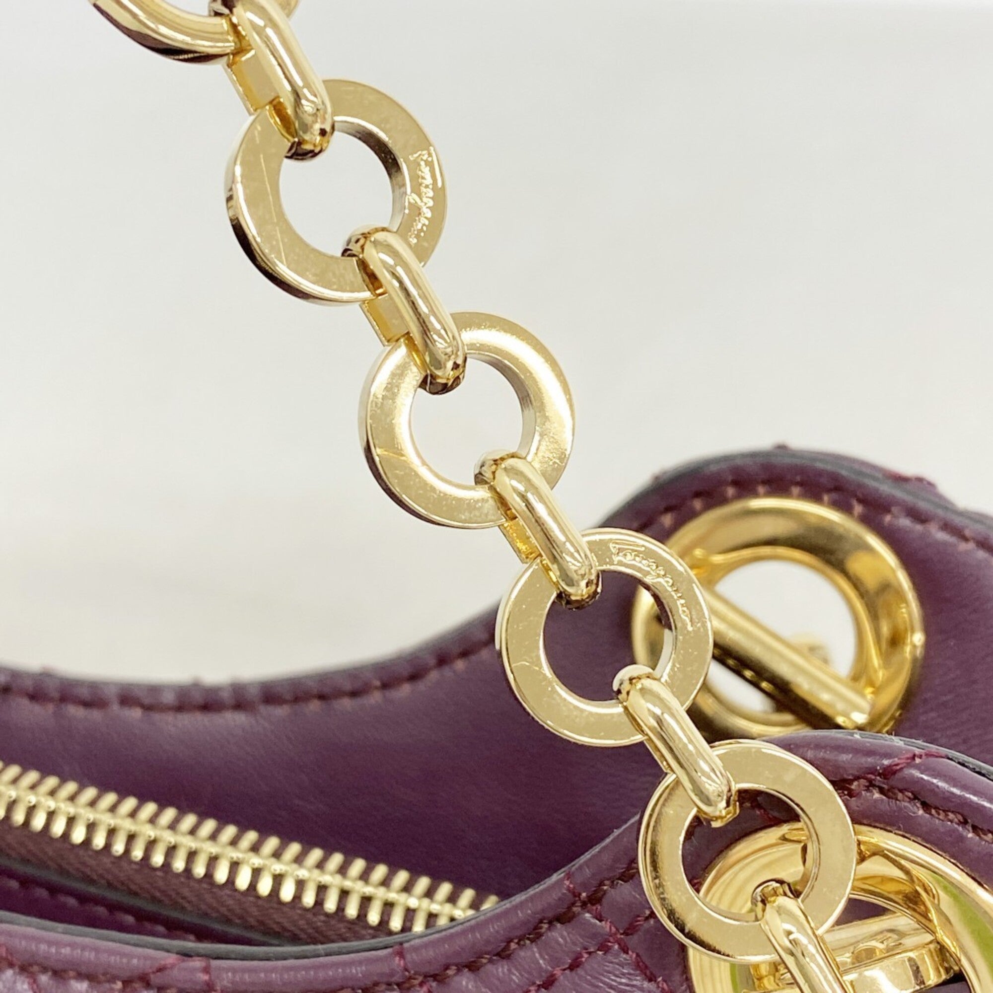 Salvatore Ferragamo Purple Leather Handbag (Pre-Owned)