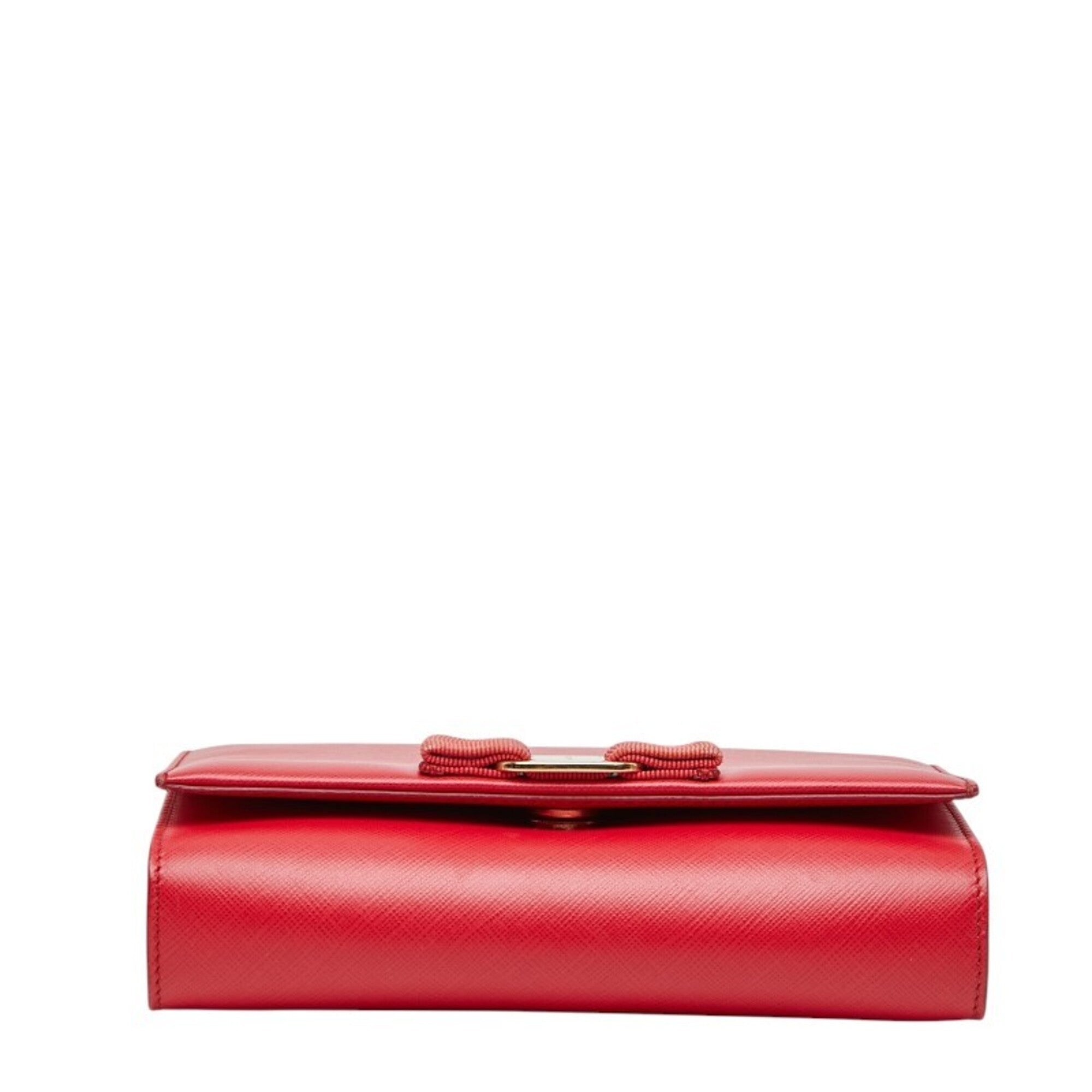 Salvatore Ferragamo Red Color Leather Shoulder Bag (Pre-Owned)