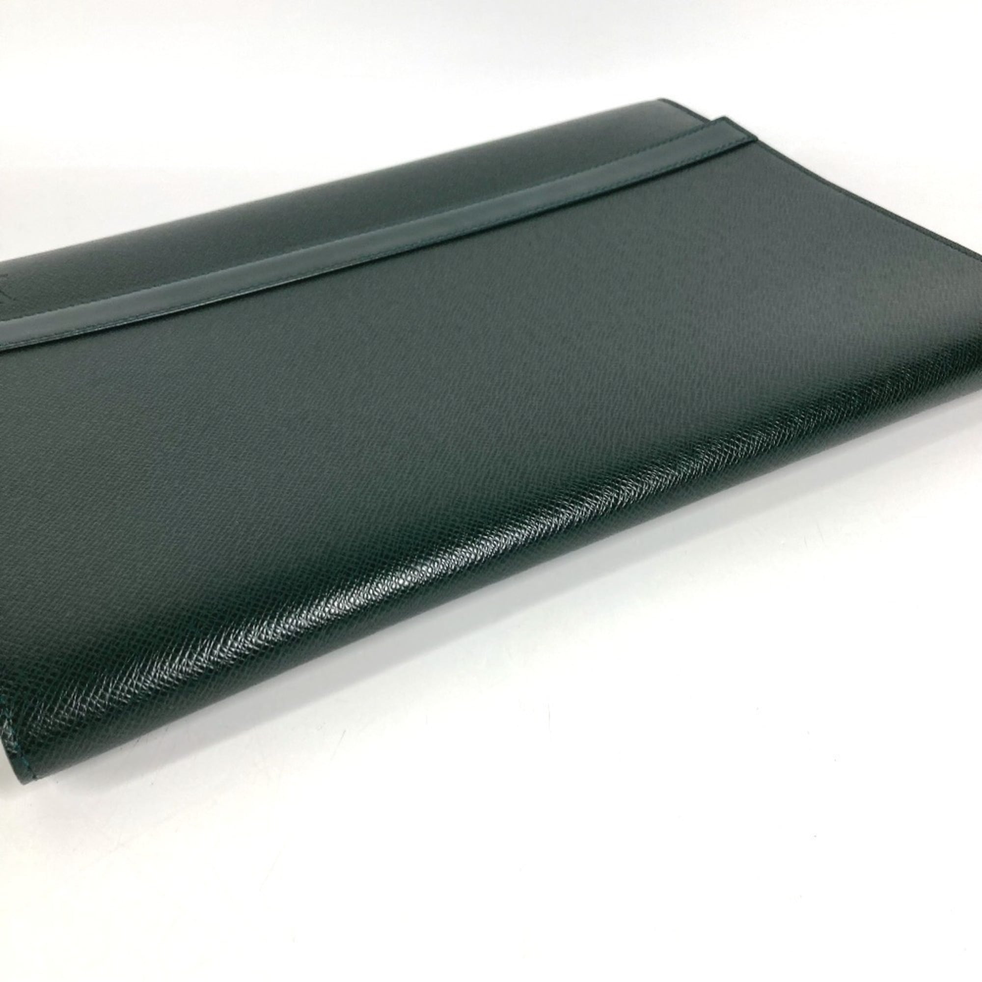 Louis Vuitton Episea Green Taiga Leather Leather Clutch Bag Handbag Pouch (Pre-Owned)