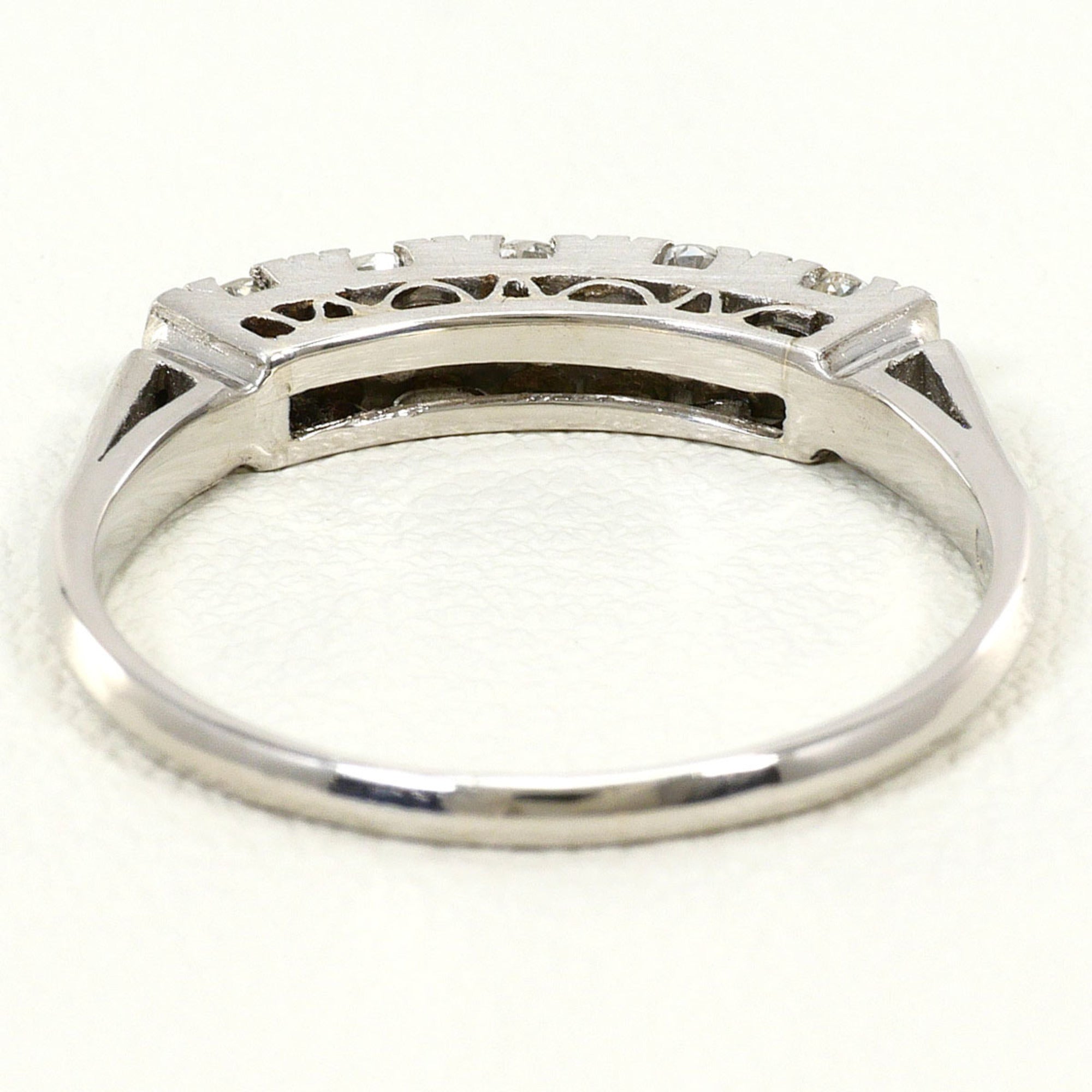 Unbranded Platinum Platinum Band Ring (Pre-Owned)