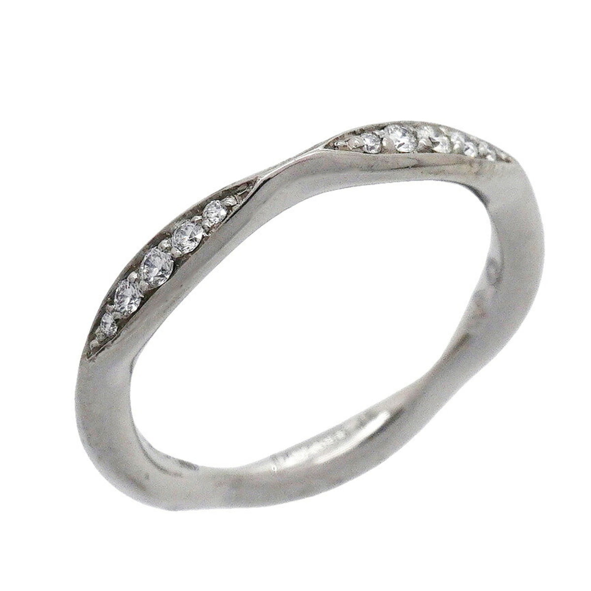 Chanel Platinum 950 Band Ring (Pre-Owned)