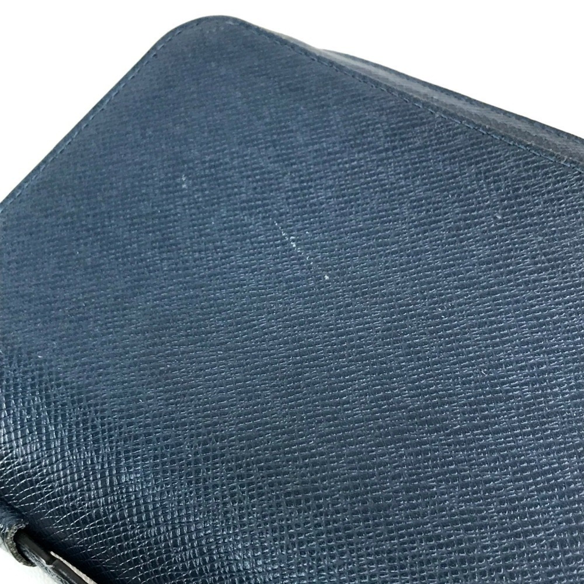 Louis Vuitton Taiga Blue Ocean Taiga Leather Long Wallet (Bi-Fold) (Pre-Owned)